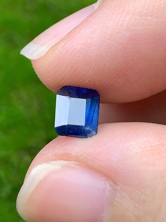 Natural Sapphire VietNam 09082507