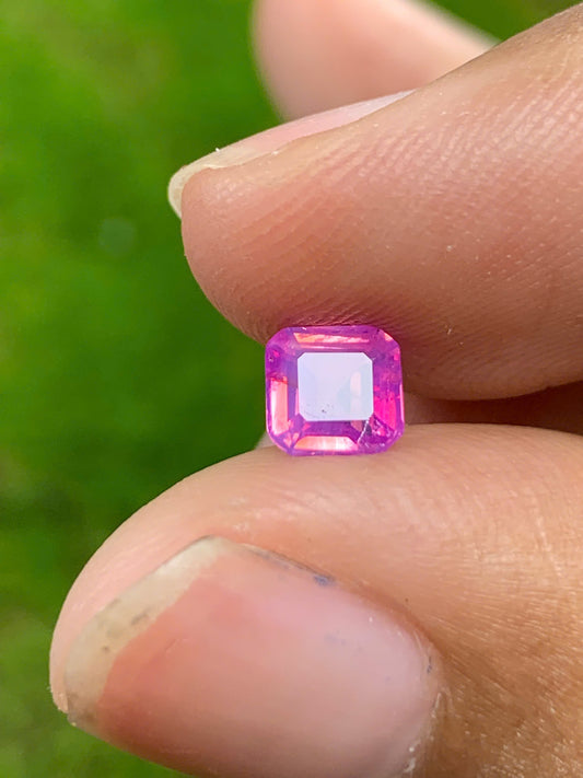 Natural Sapphire VietNam 13082503