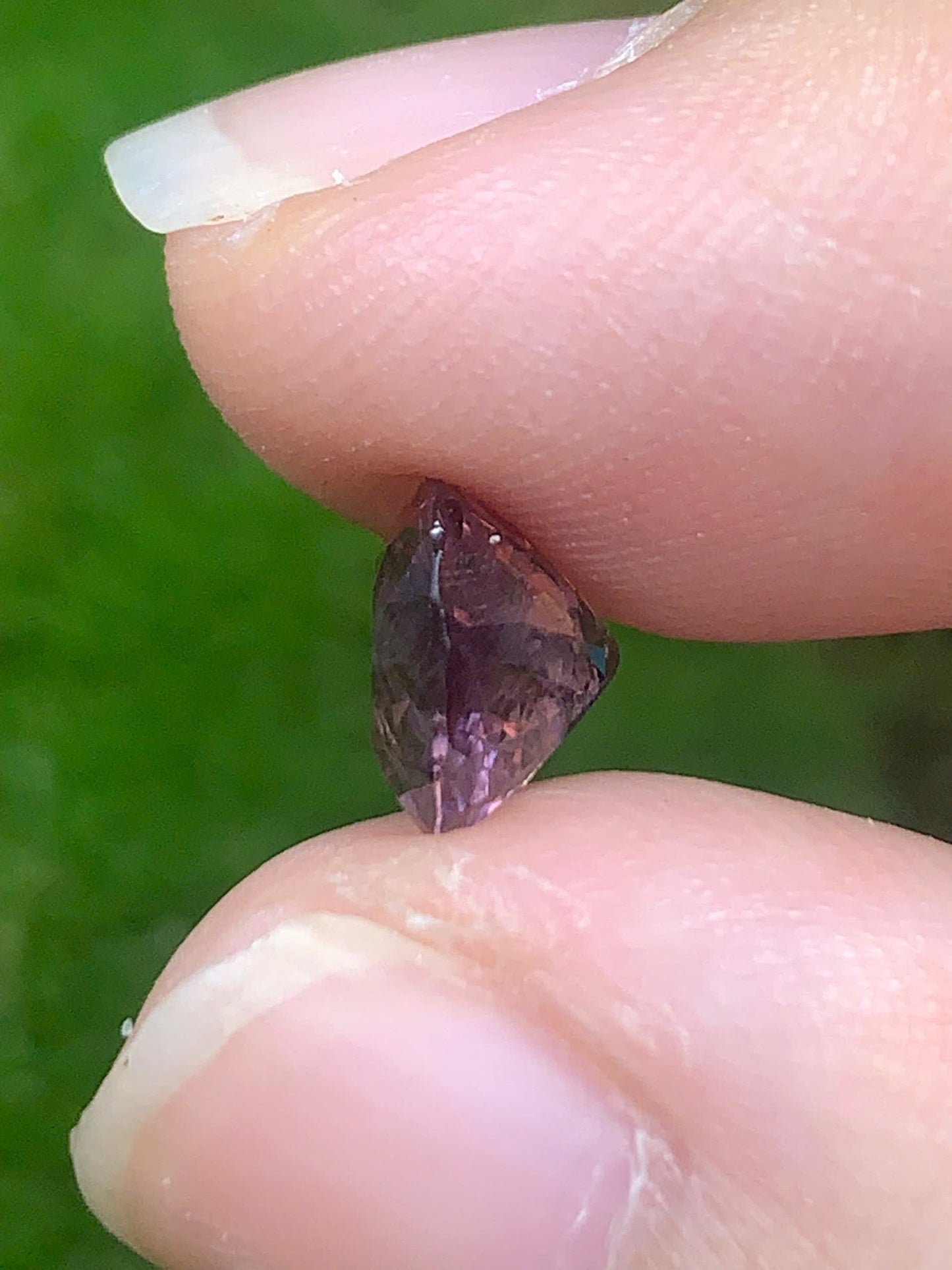 Natura spinel LucYen 1.53ct - 14082501