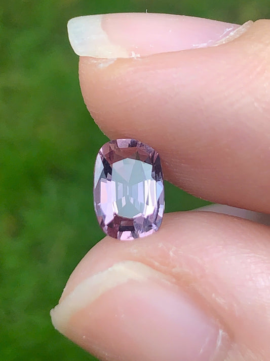 Natural Spinel VietNam 14082509