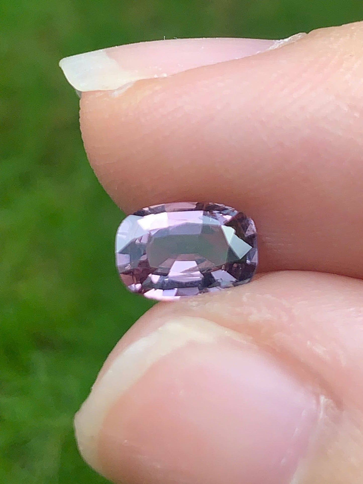 Natural Spinel VietNam 14082509