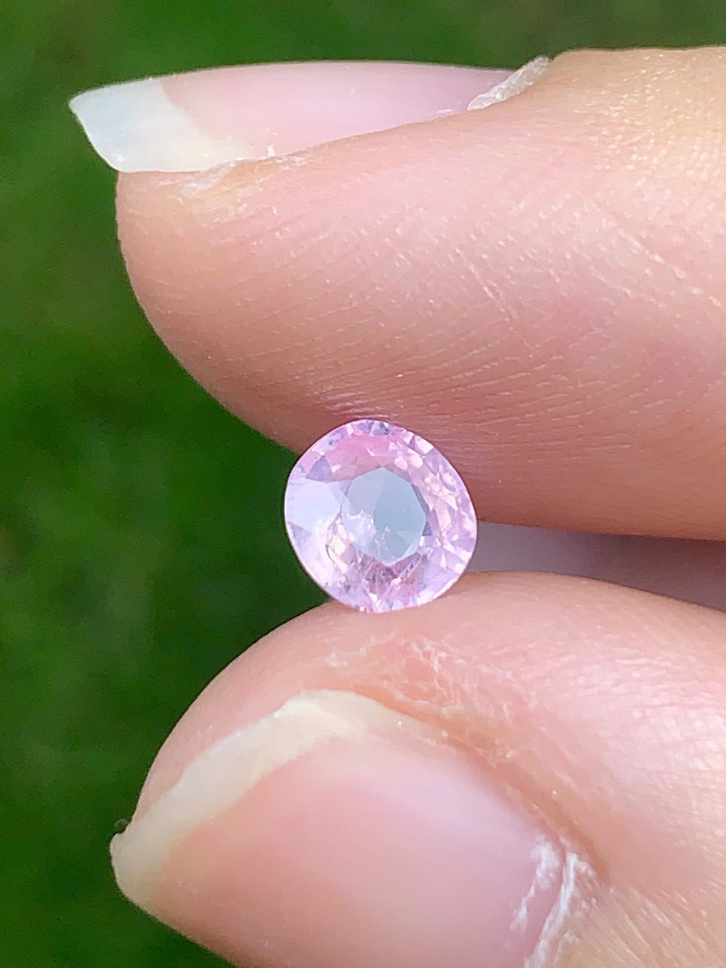 Natural pink sapphire LụcYên  0.56ct_ 14082518