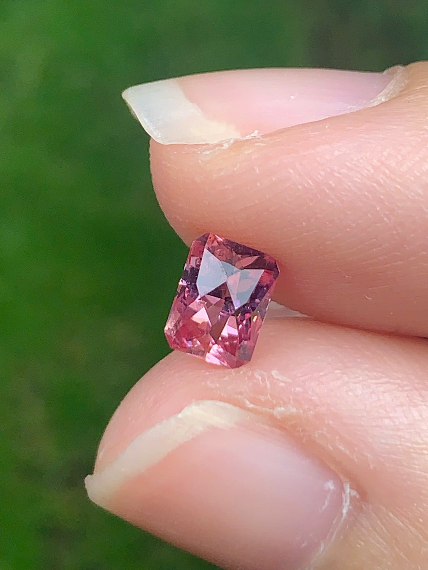Natura spinel LucYen 0.46ct - 14082528