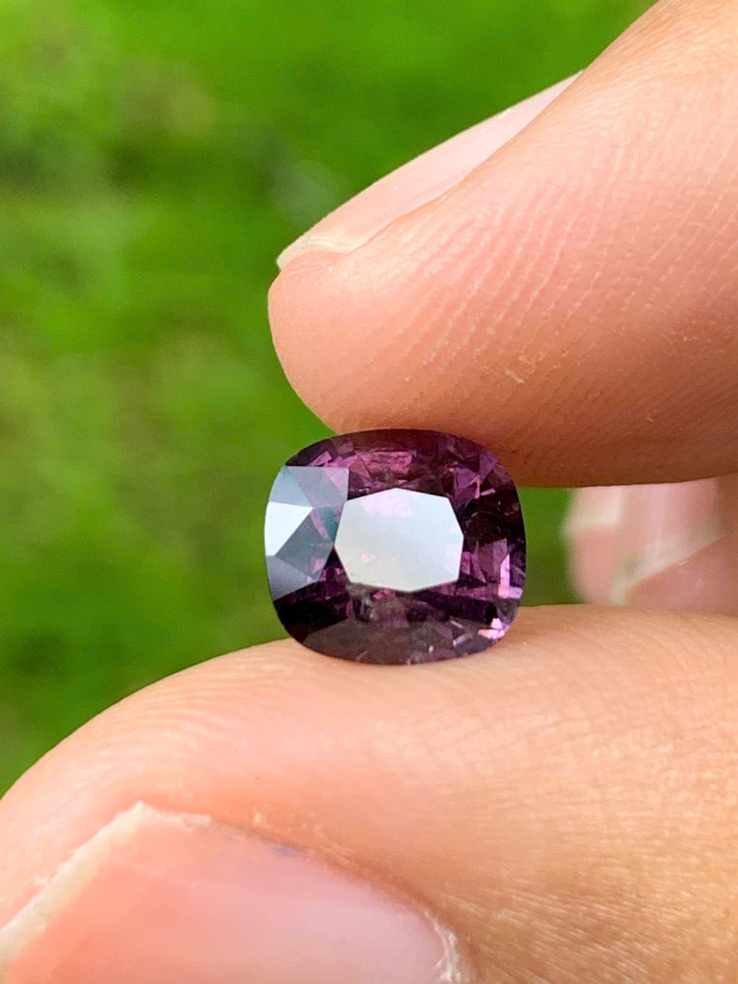 Natural Spinel VietNam 15082501