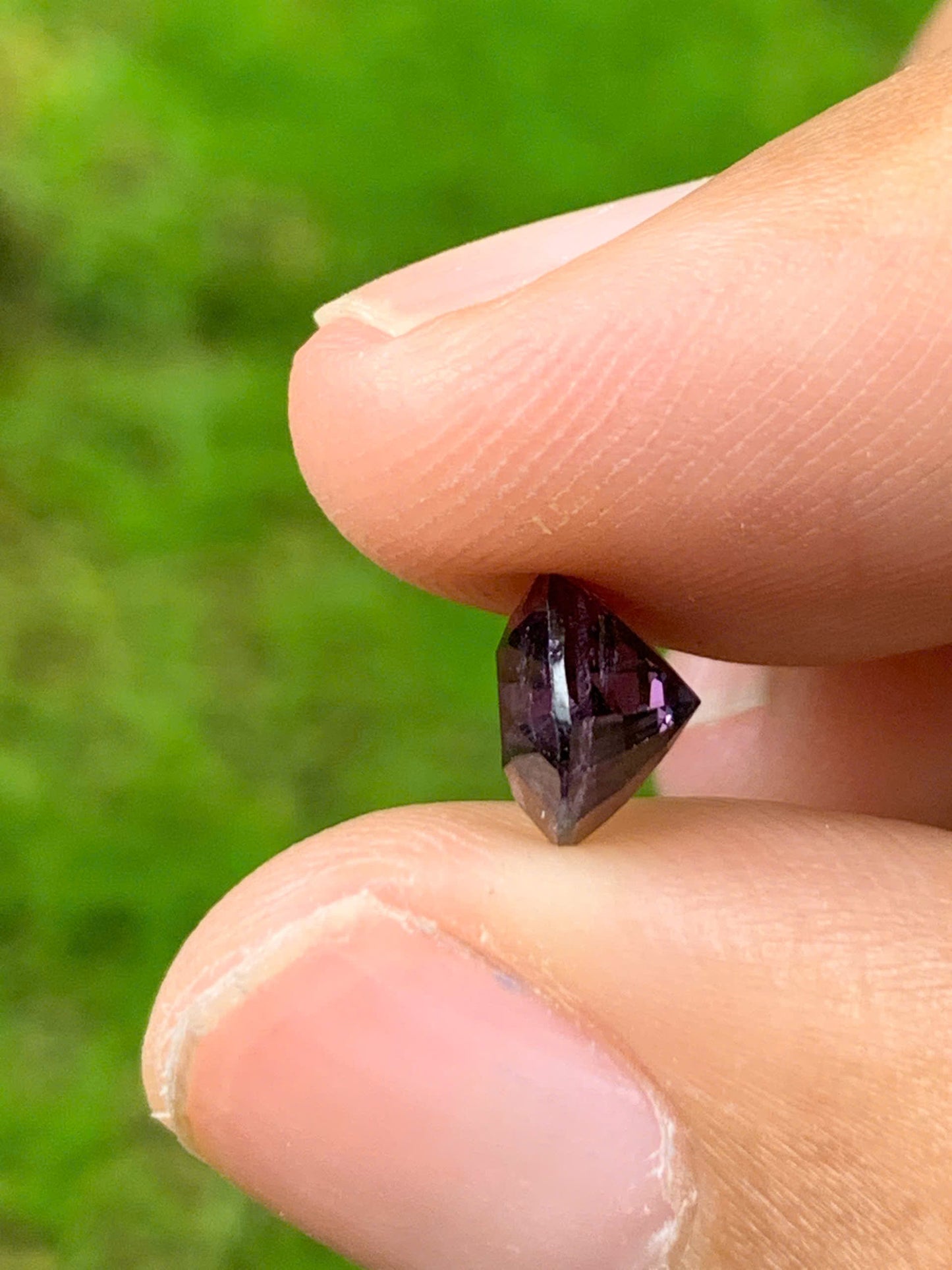 Natural Spinel VietNam 15082501