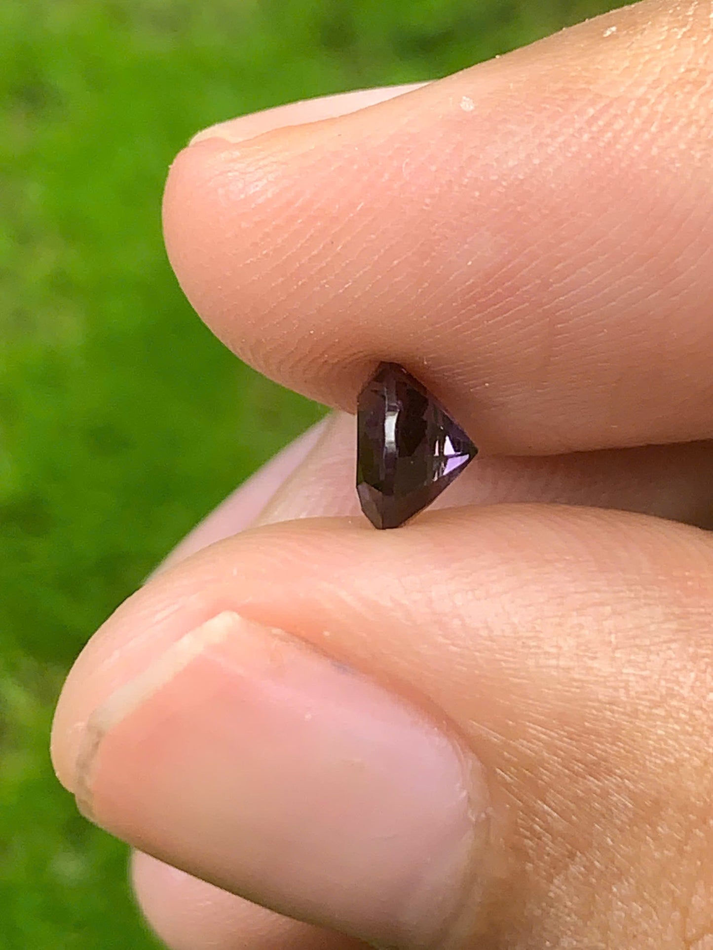 Natural Spinel VietNam 15082517