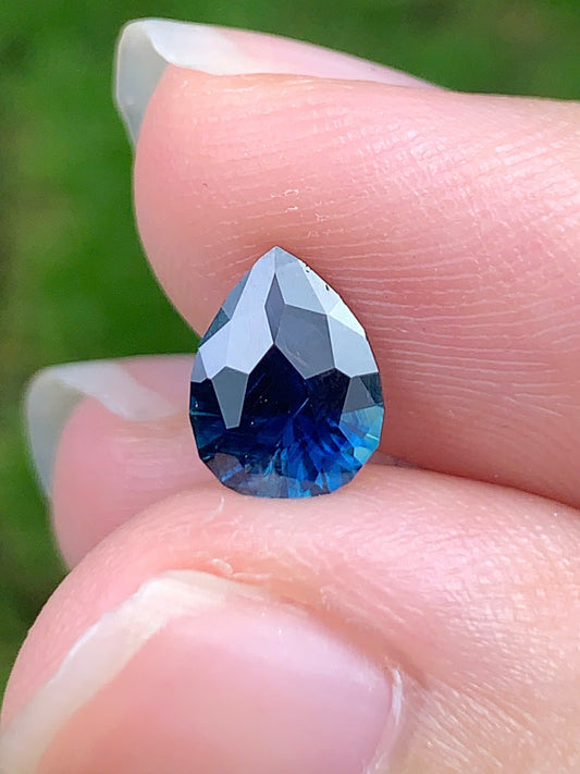 Natural Sapphire VietNam 16082519