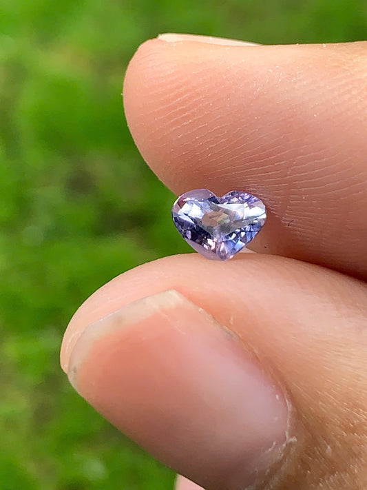 Heart Sapphire VietNam 18082503