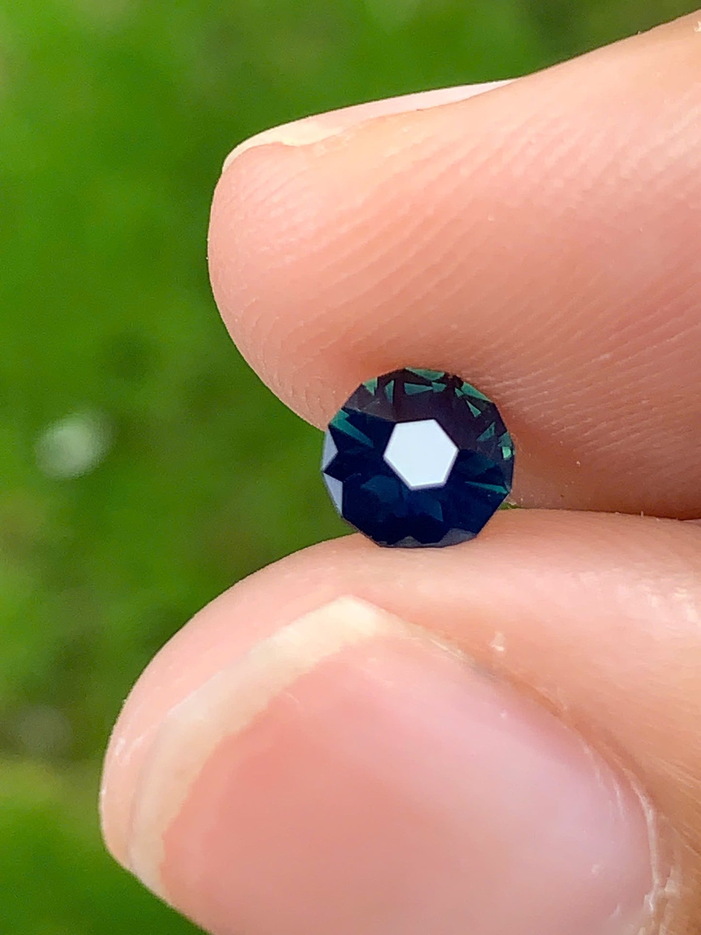 Natural Sapphire Phan Thiet VietNam 19082511
