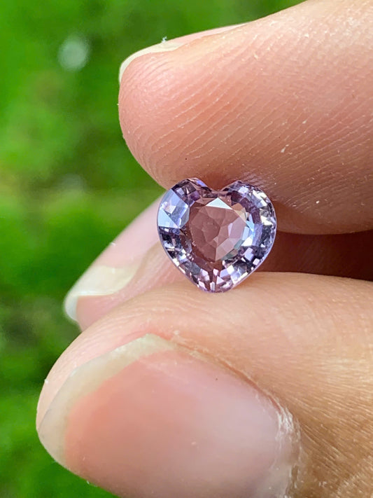 Natural Spinel VietNam 28082503