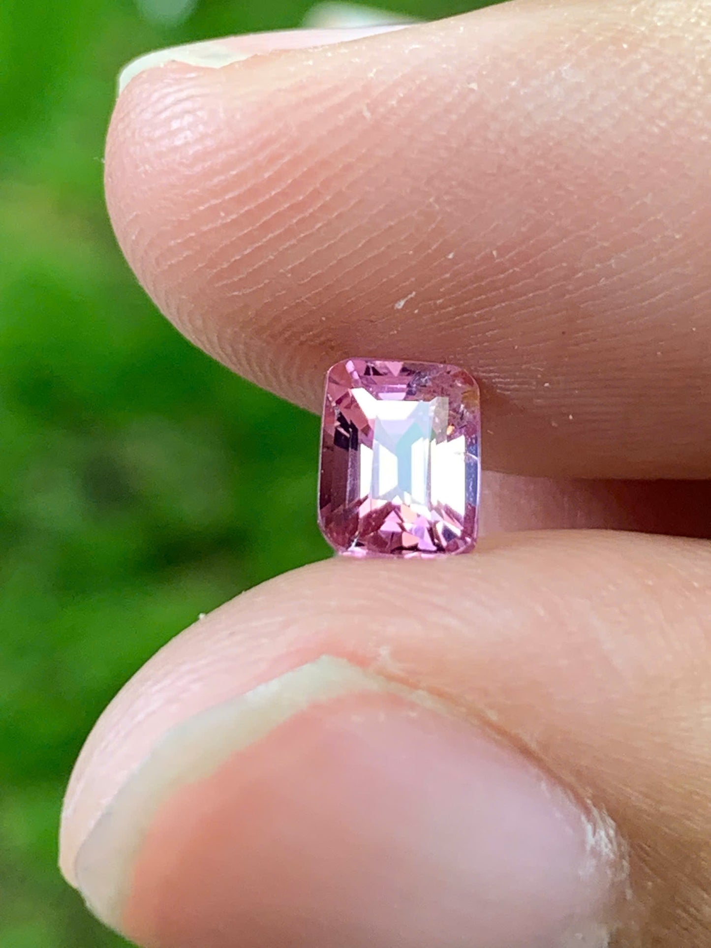 Natural Pink spinel _ 28082512