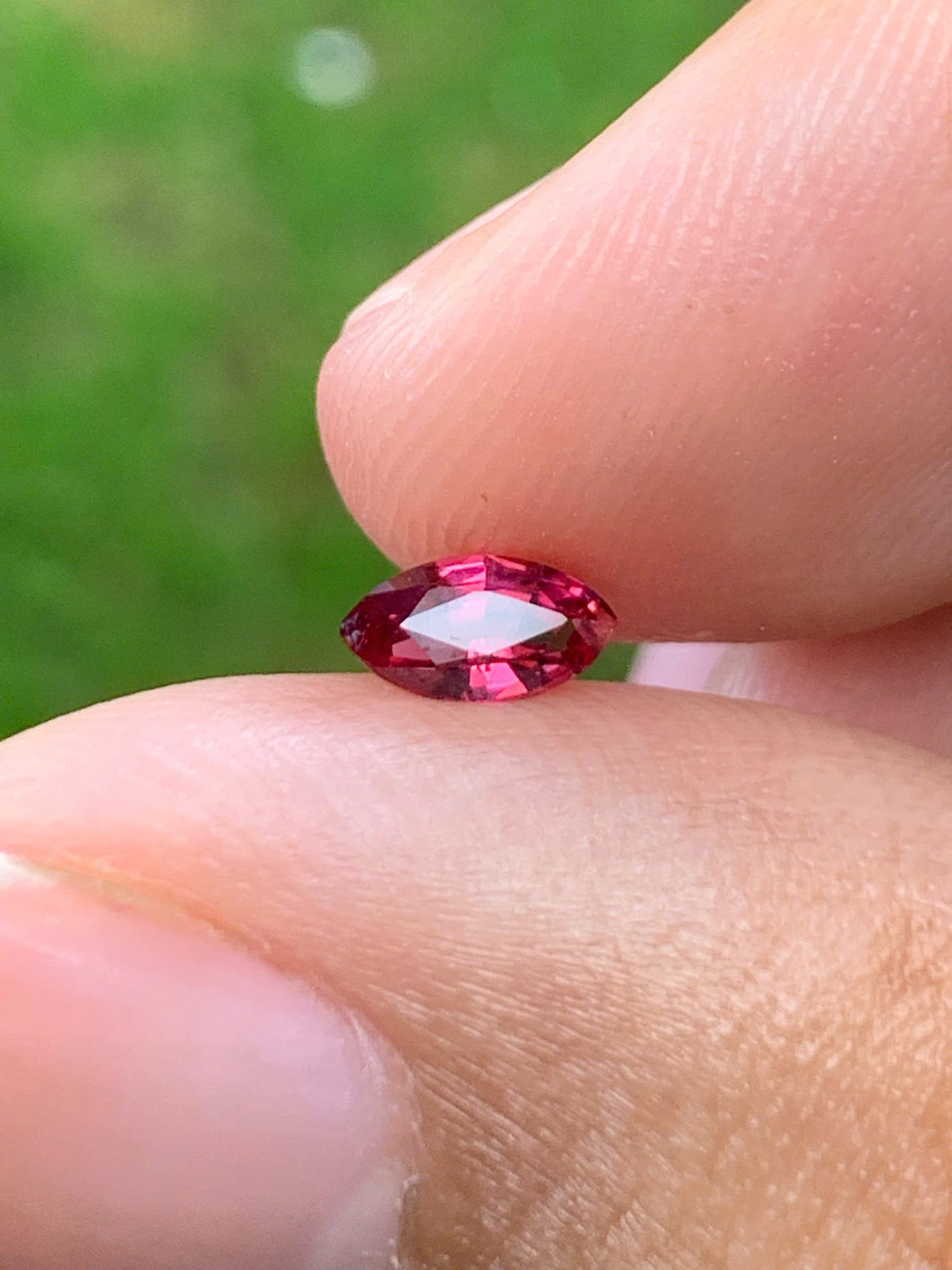 Natural Red Spinel LucYen VietNam 01092504