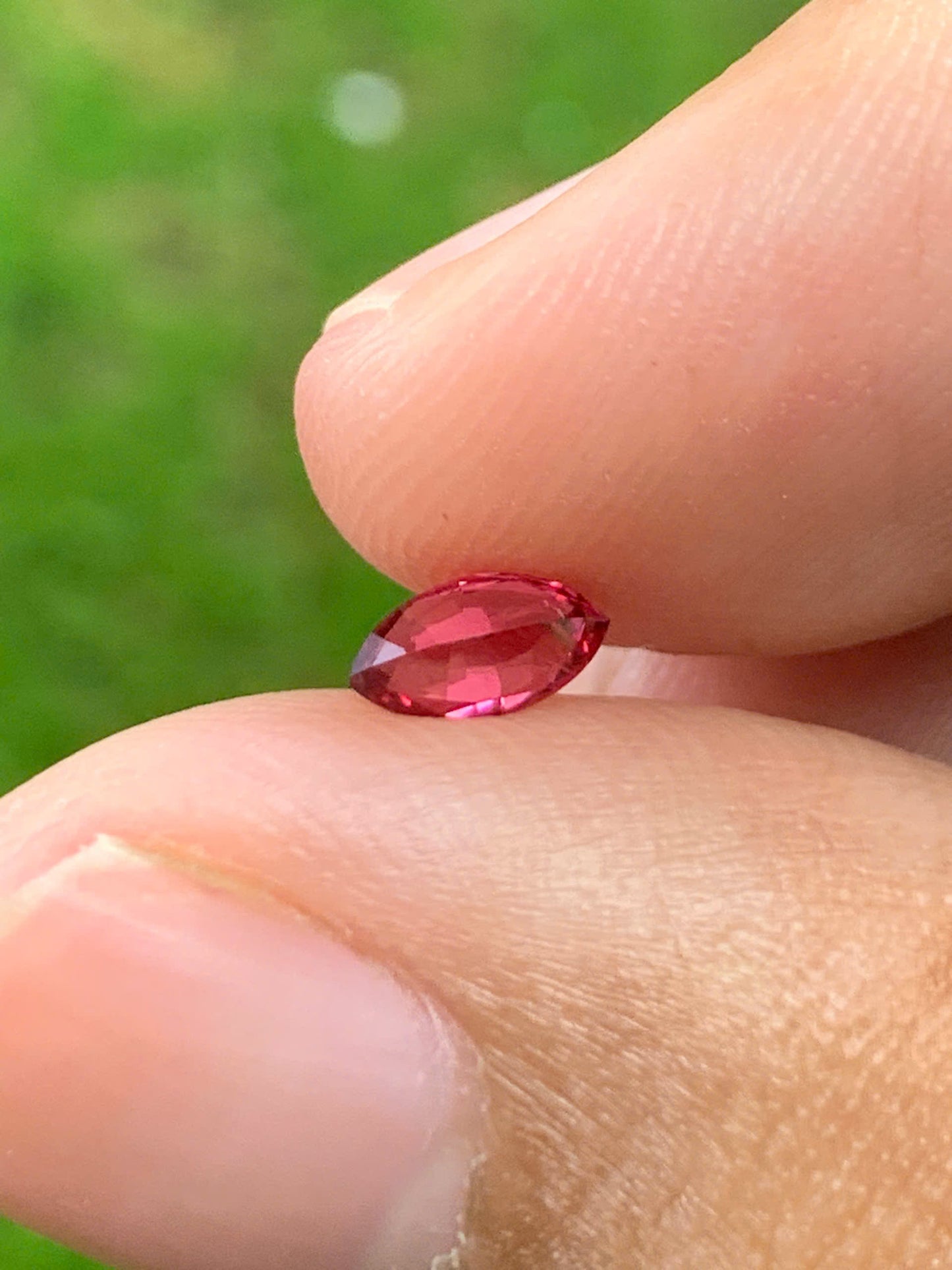Natural Red Spinel LucYen VietNam 01092504