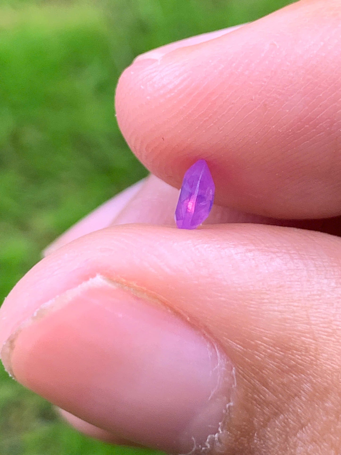 Natural Purple sapphire LucYen VietNam 01092505