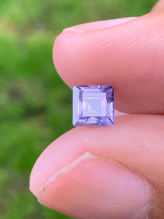 Natural purple Spinel LucYen VietNam 0109210