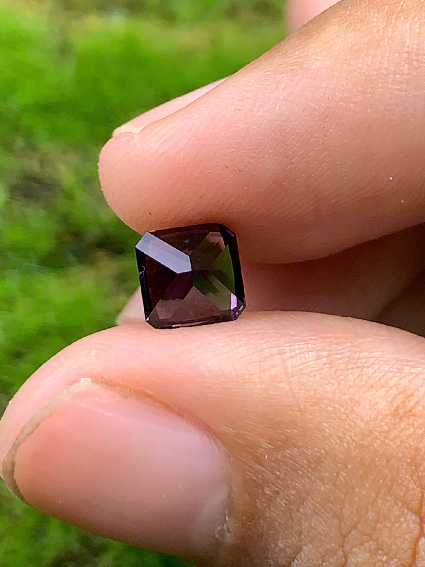 Natural Purple Spinel LucYen VietNam 01092517