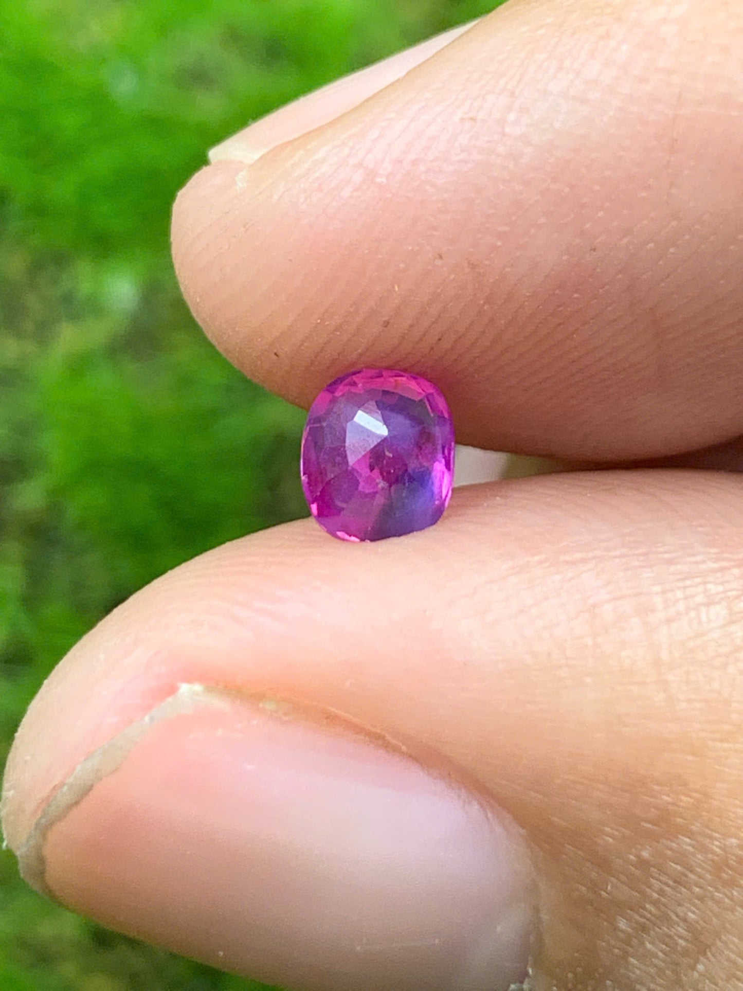 Natural Pink Sapphire VietNam 01092518
