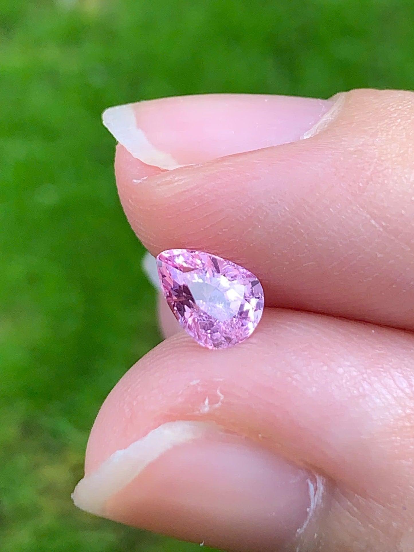 Natural pink Spinel LucYen VietNam 04092509