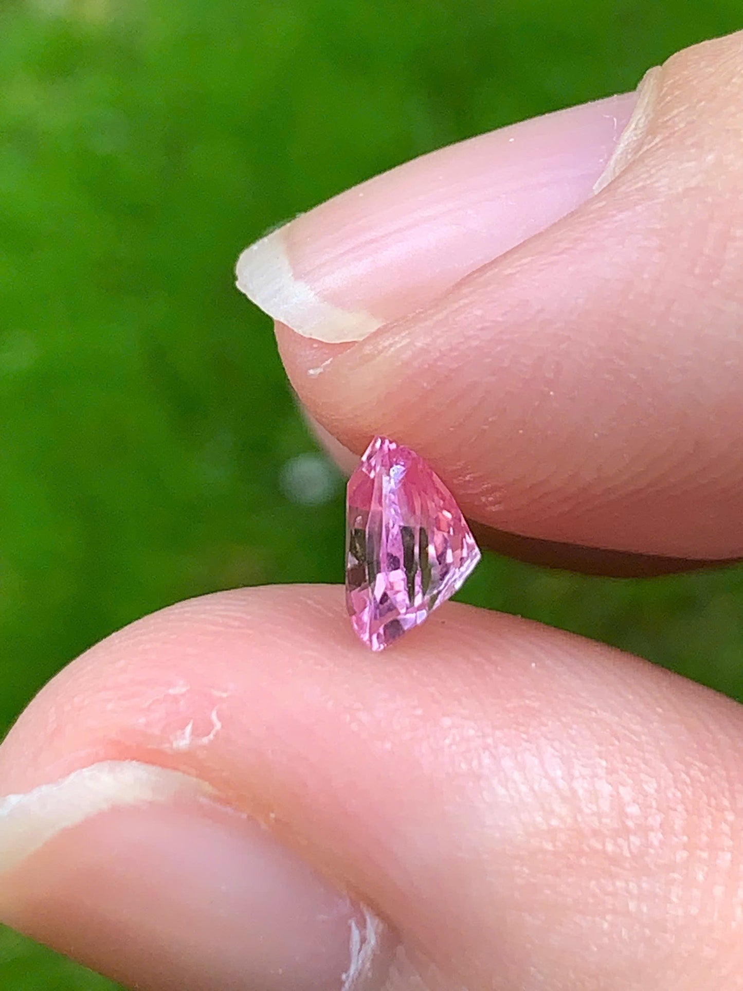 Natural pink Spinel LucYen VietNam 04092509