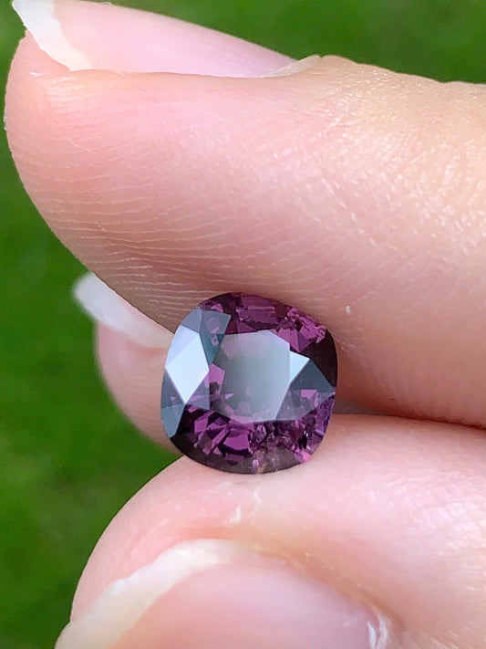 Natural Red Spinel LucYen VietNam 04092511