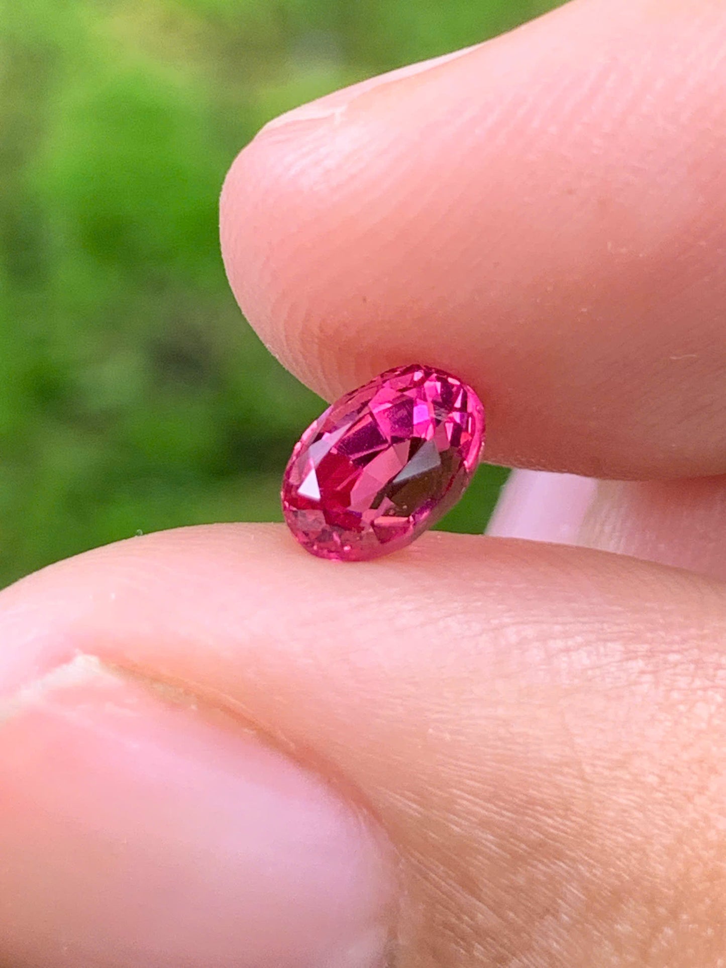 Natural Pinkish Red Spinel LucYen VietNam 0409214