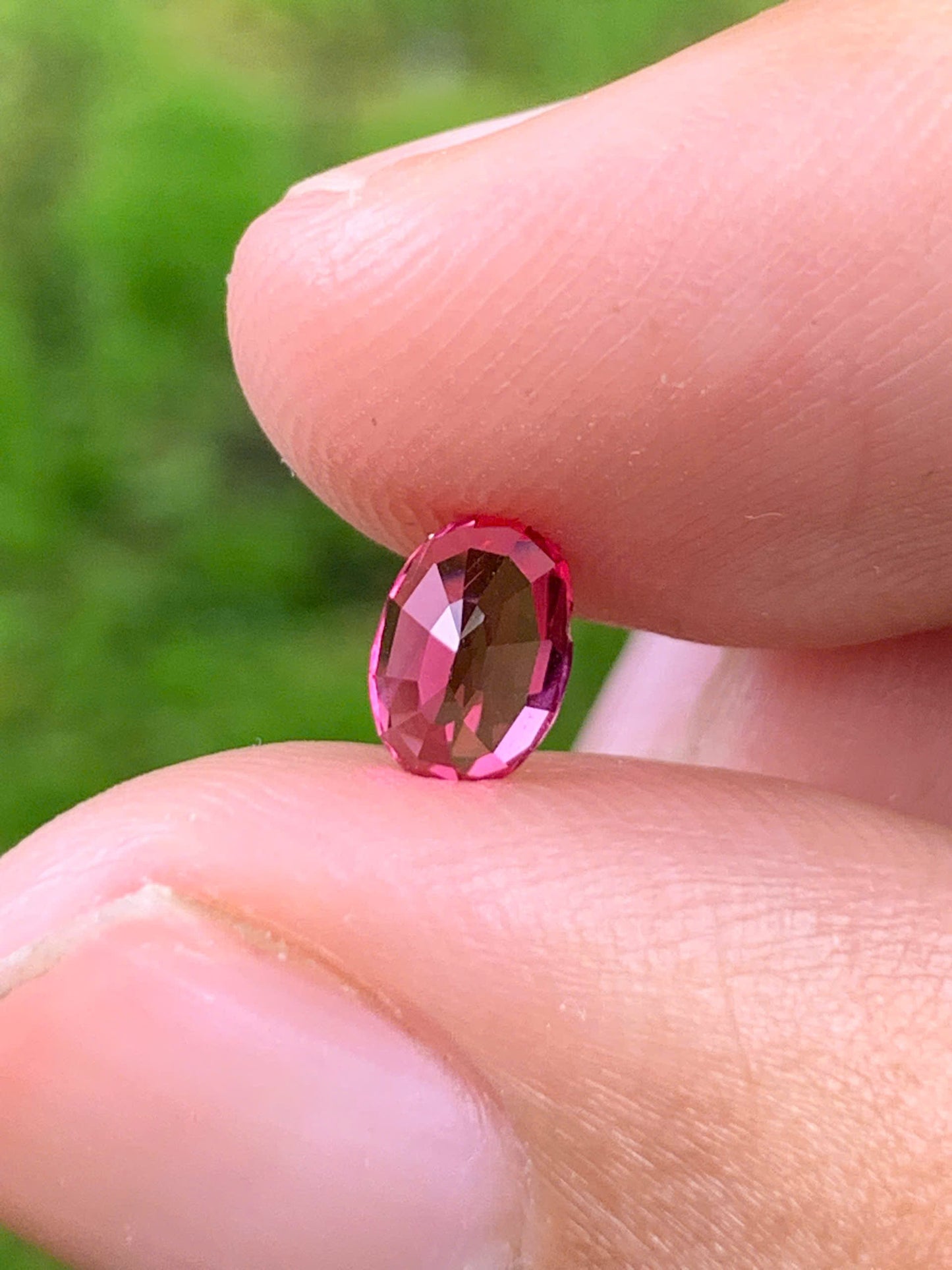 Natural Pinkish Red Spinel LucYen VietNam 0409214