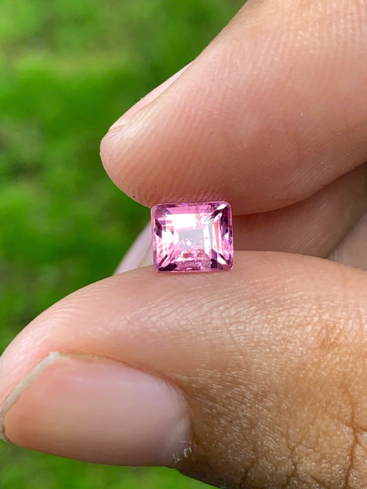 Natural Pink Spinel LucYen VietNam 04092516