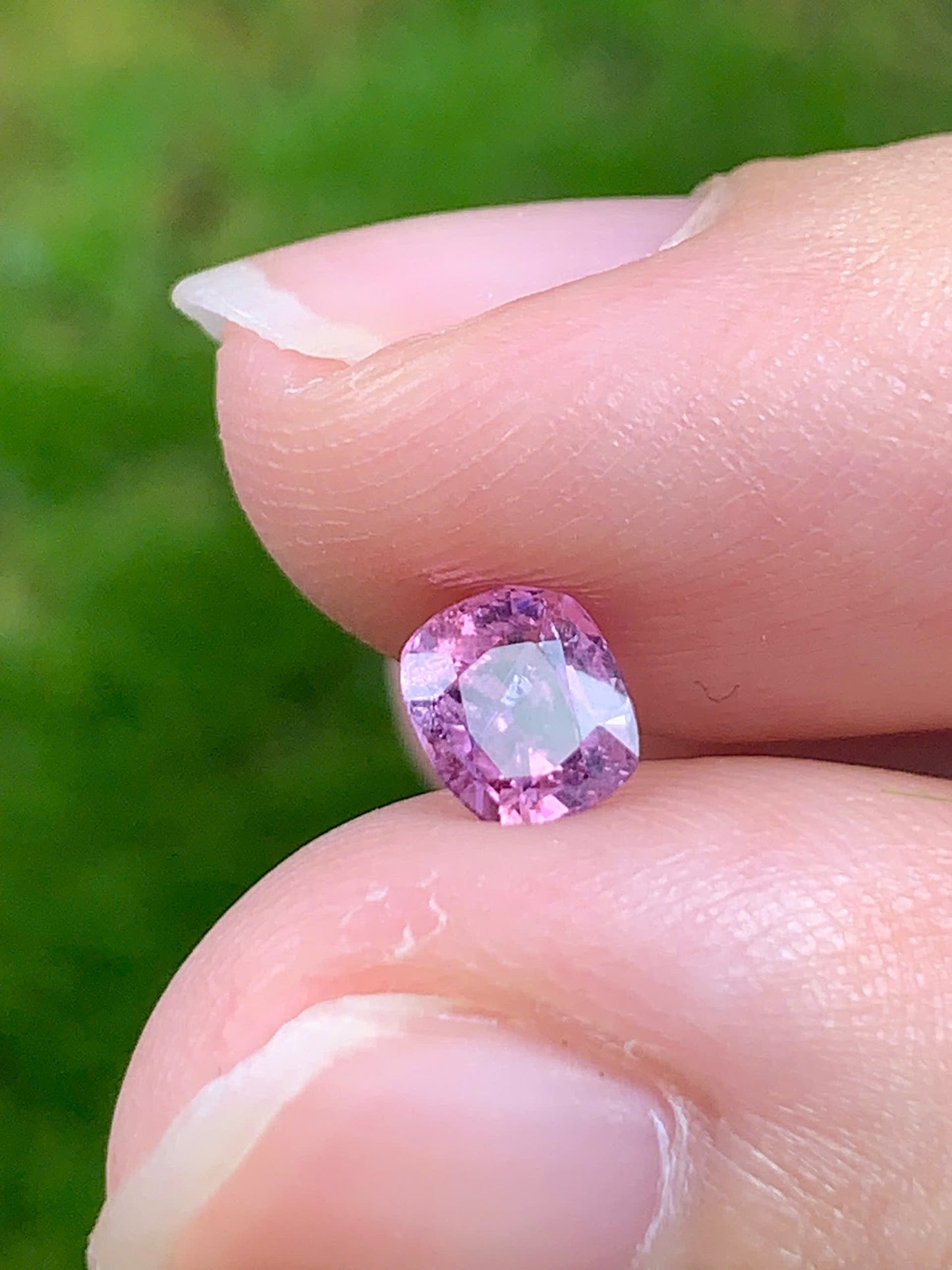 Natural Purple Spinel Luc Yen 0.65ct - 04092529