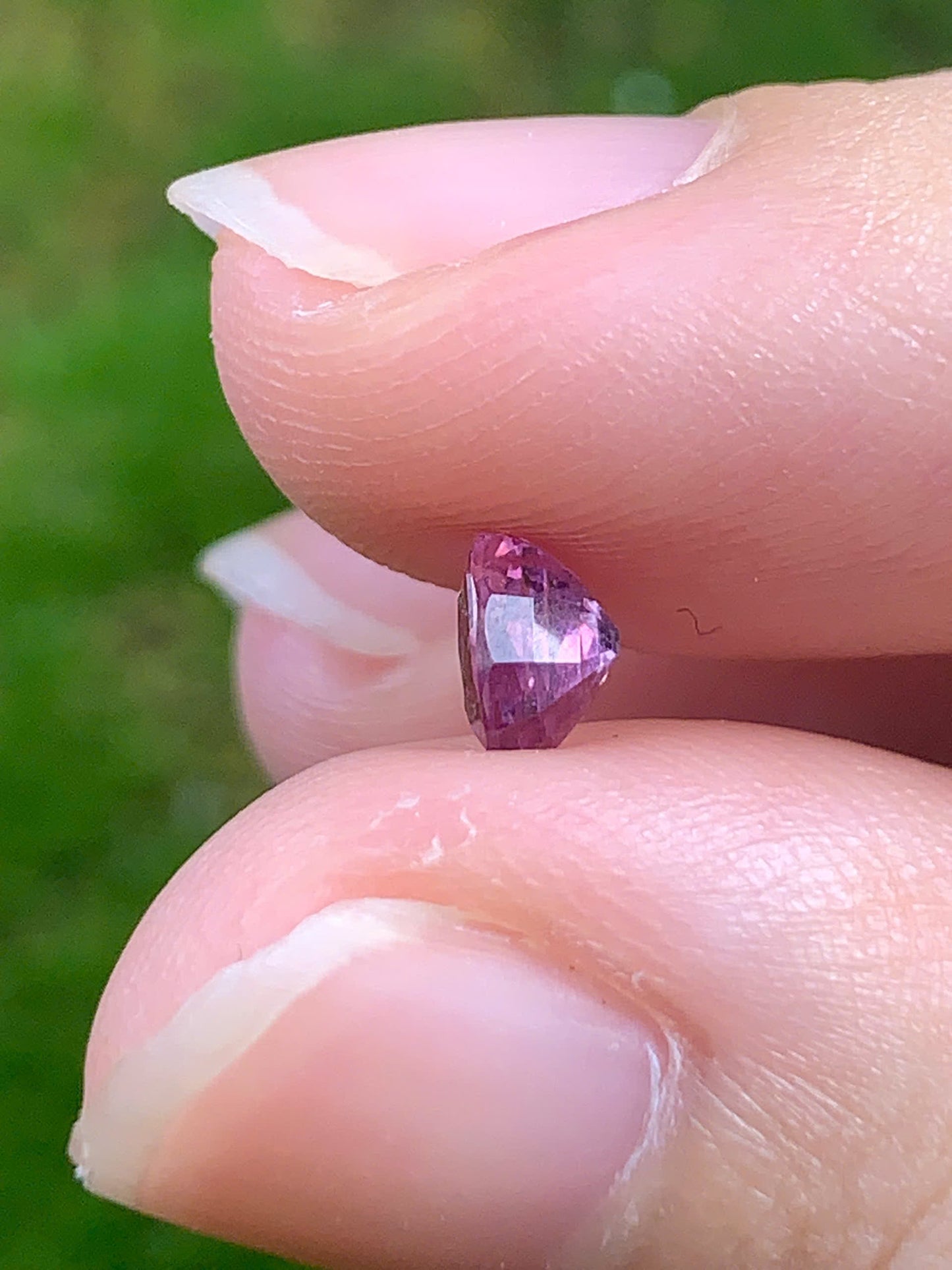 Natural Purple Spinel Luc Yen 0.65ct - 04092529