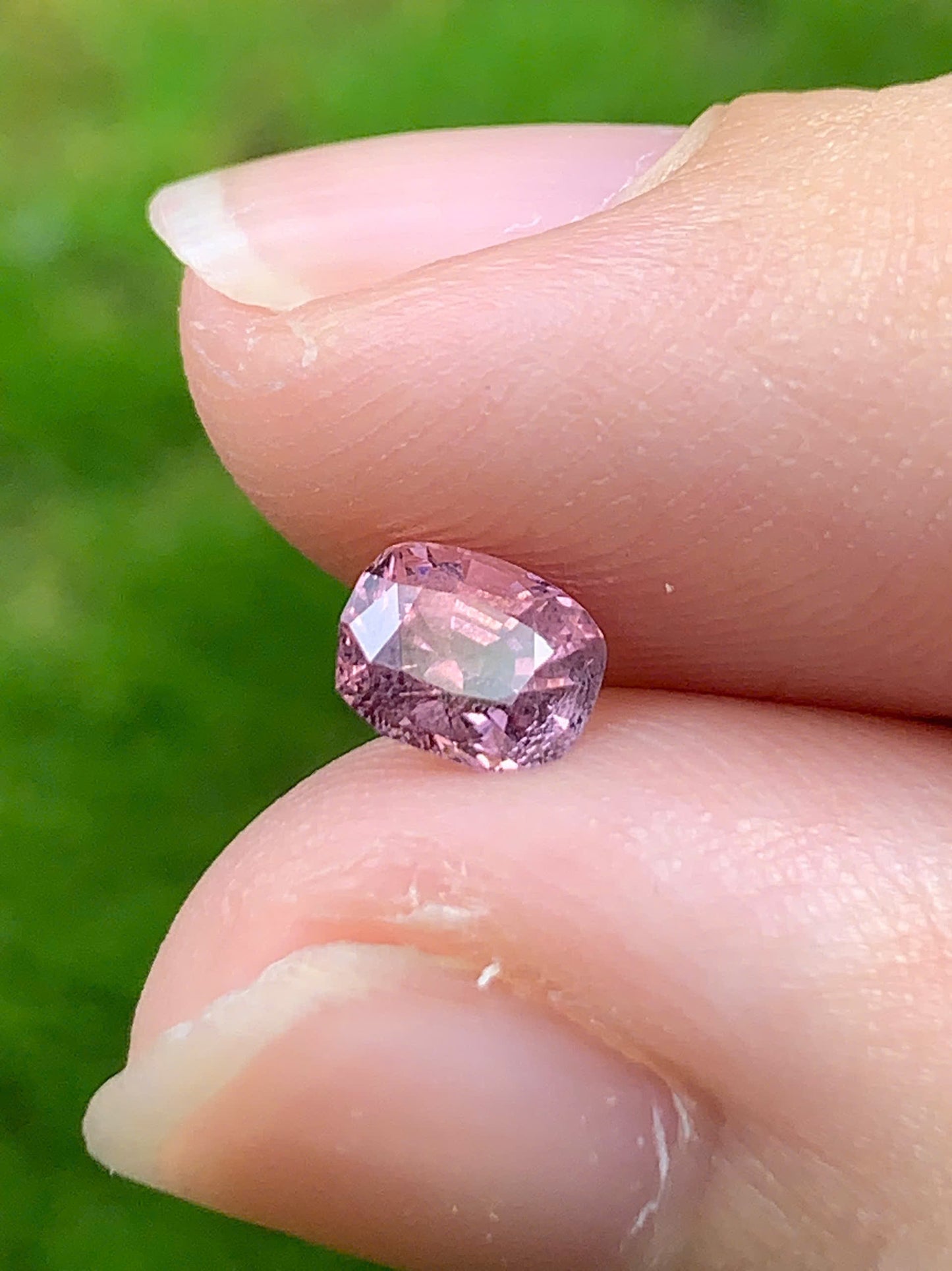 Natural Spinel LucYen 0.57ct - 05092538