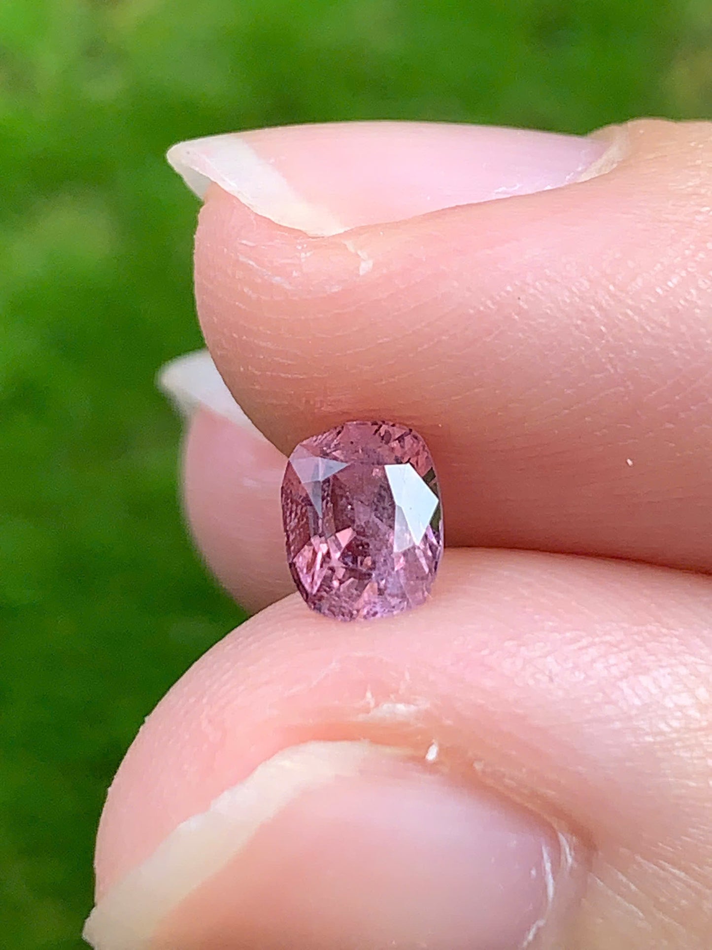 Natural Spinel LucYen 0.57ct - 05092538