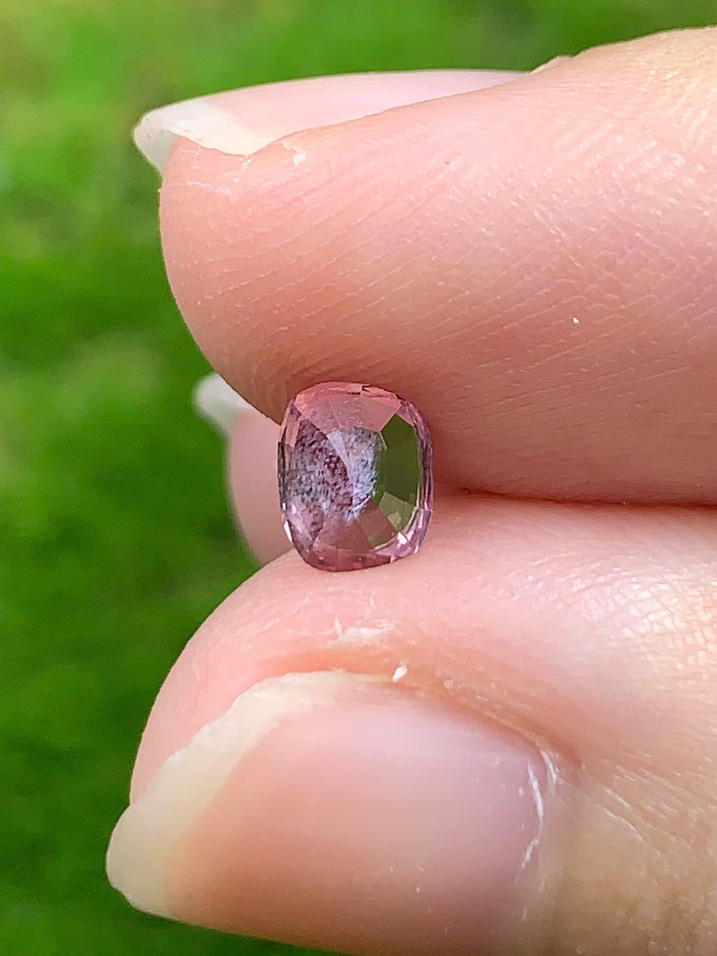 Natural Spinel LucYen 0.57ct - 05092538