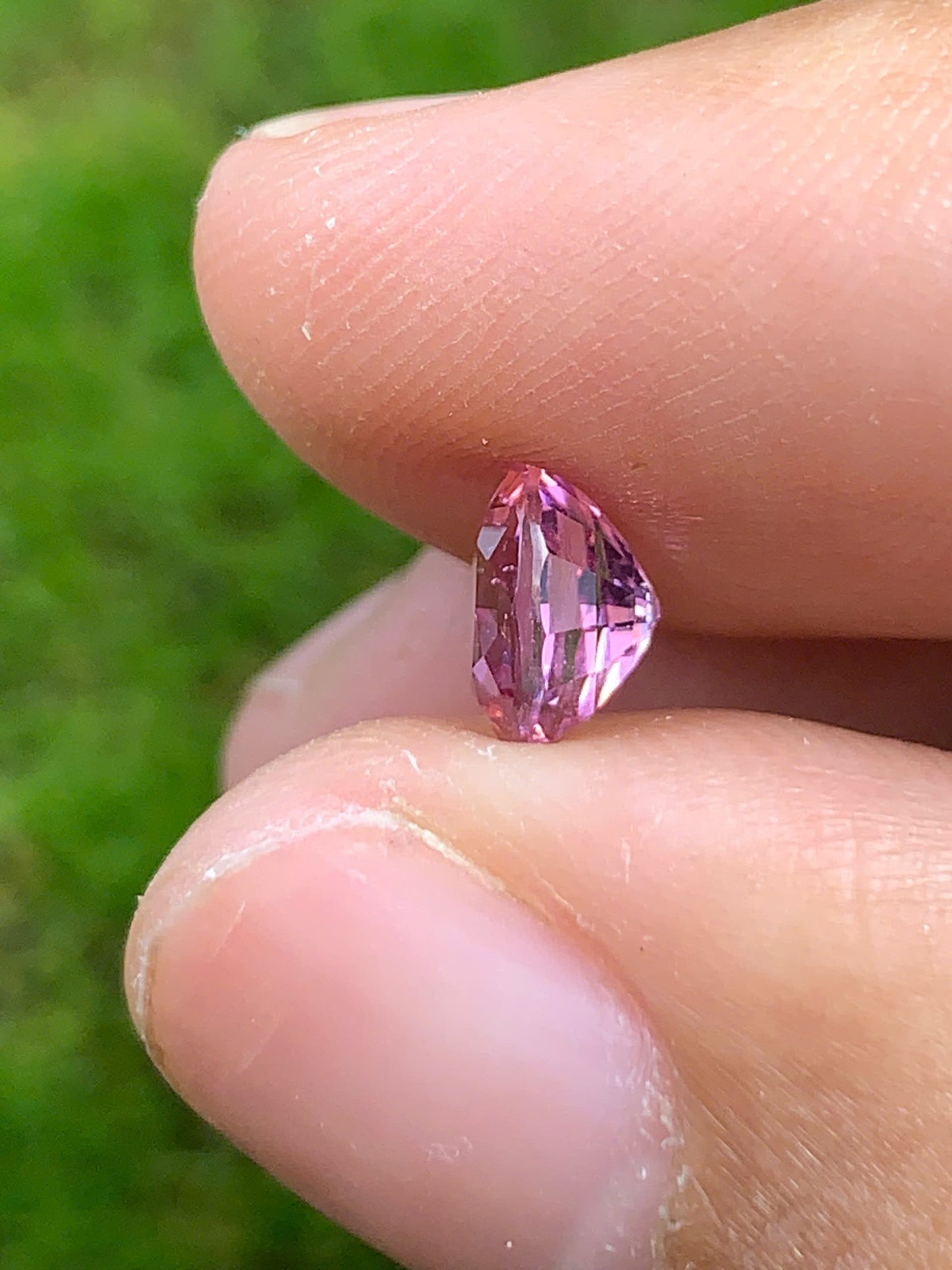 Natural Purple Spinel LucYen 1.06ct - 10092523
