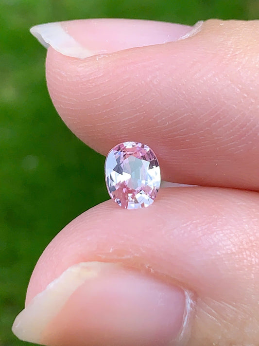 Natural Pinkish White sapphire LụcYên 0.44ct_ 10092542
