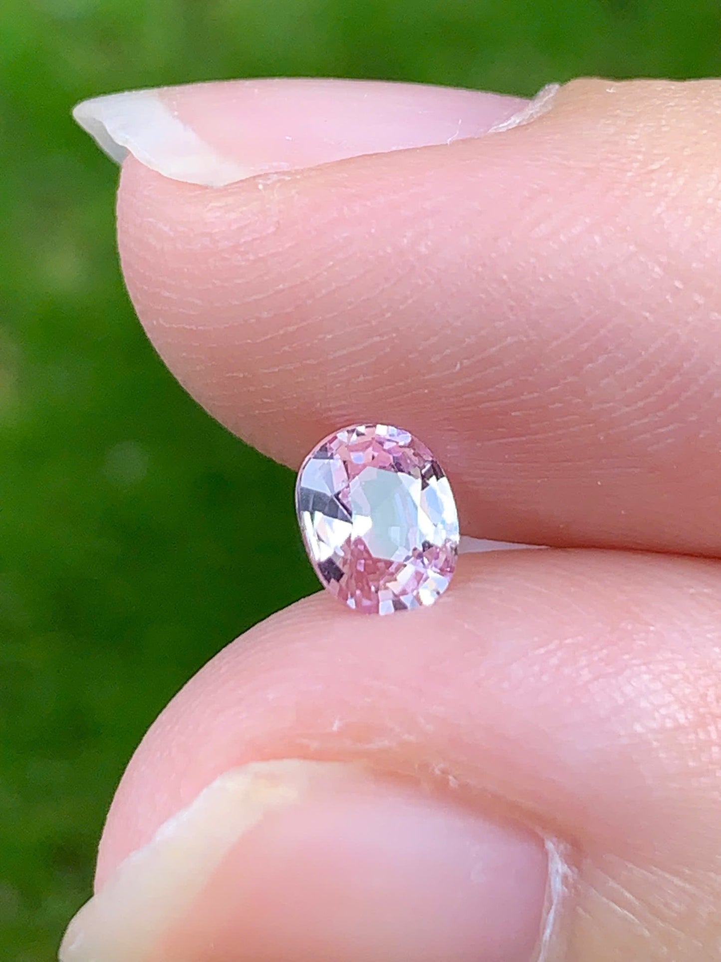 Natural Pinkish White sapphire LụcYên 0.44ct_ 10092542