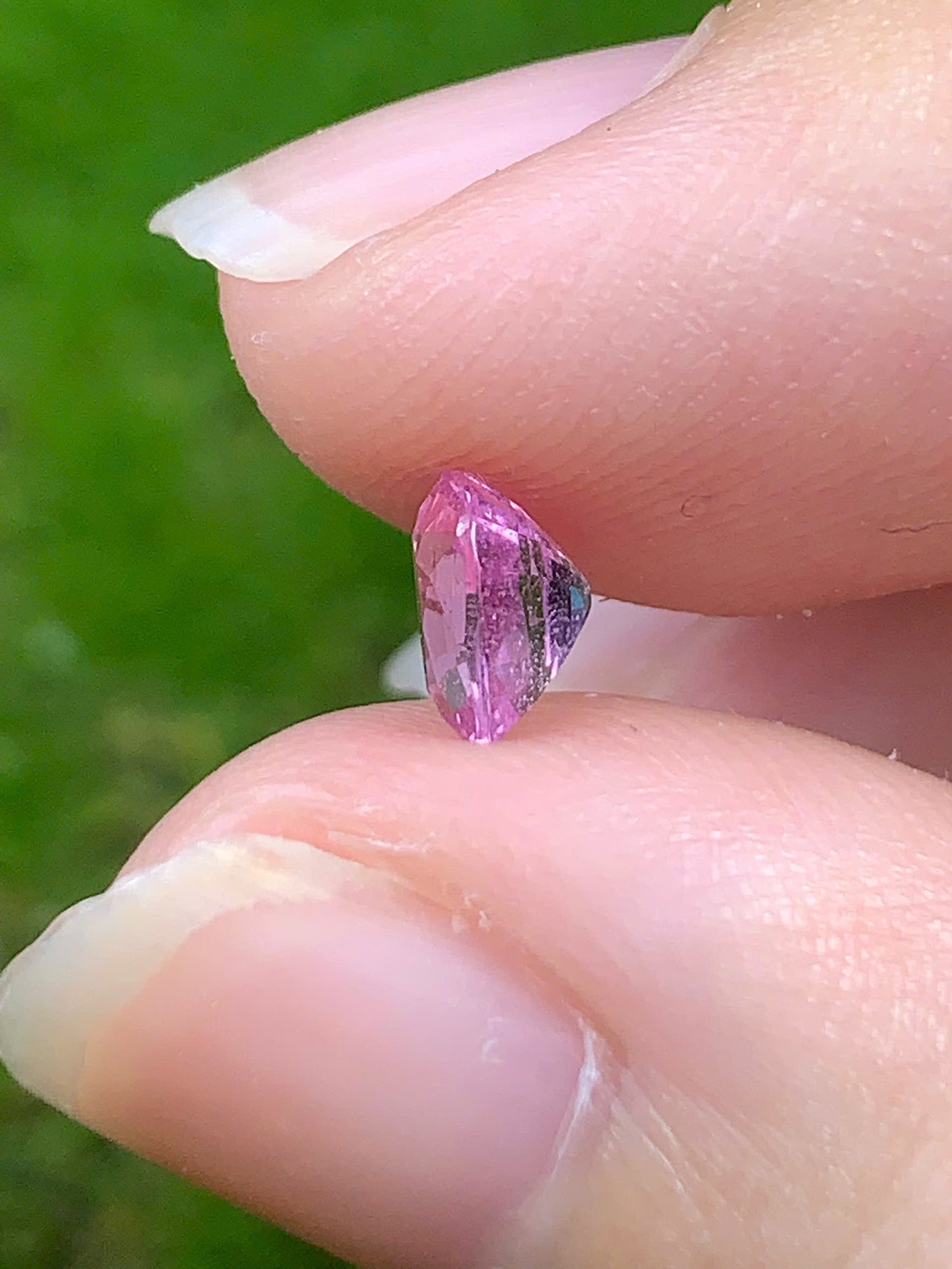 Natural pink spinel LucYen 0.68ct - 11092519
