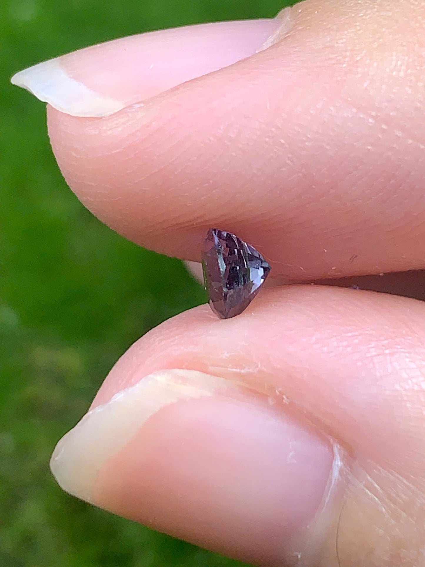 Natural Purple Spinel LucYen 0.4ct - 10092520