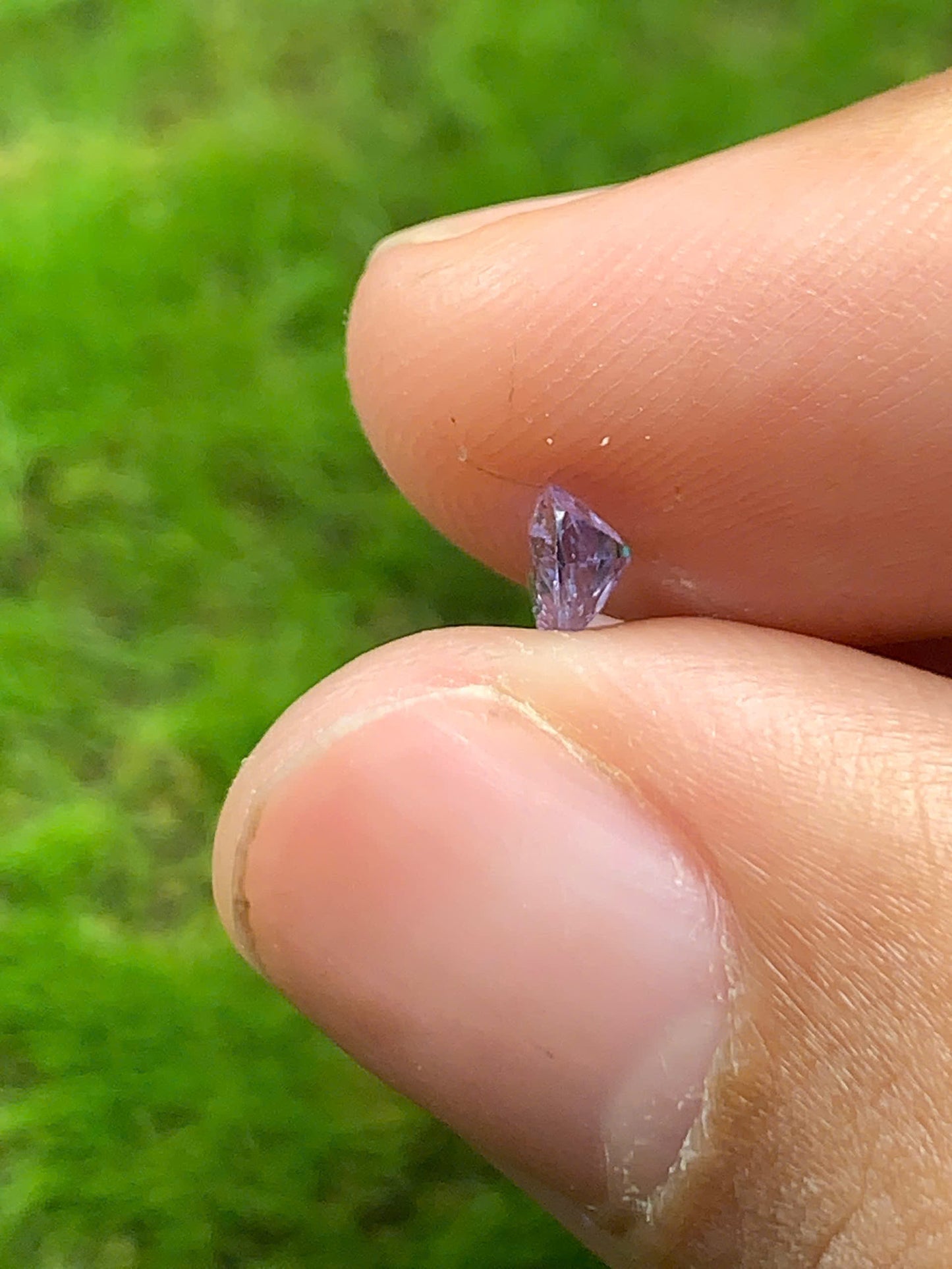 Natural Heart Spinel LucYen 0.35ct - 11092533