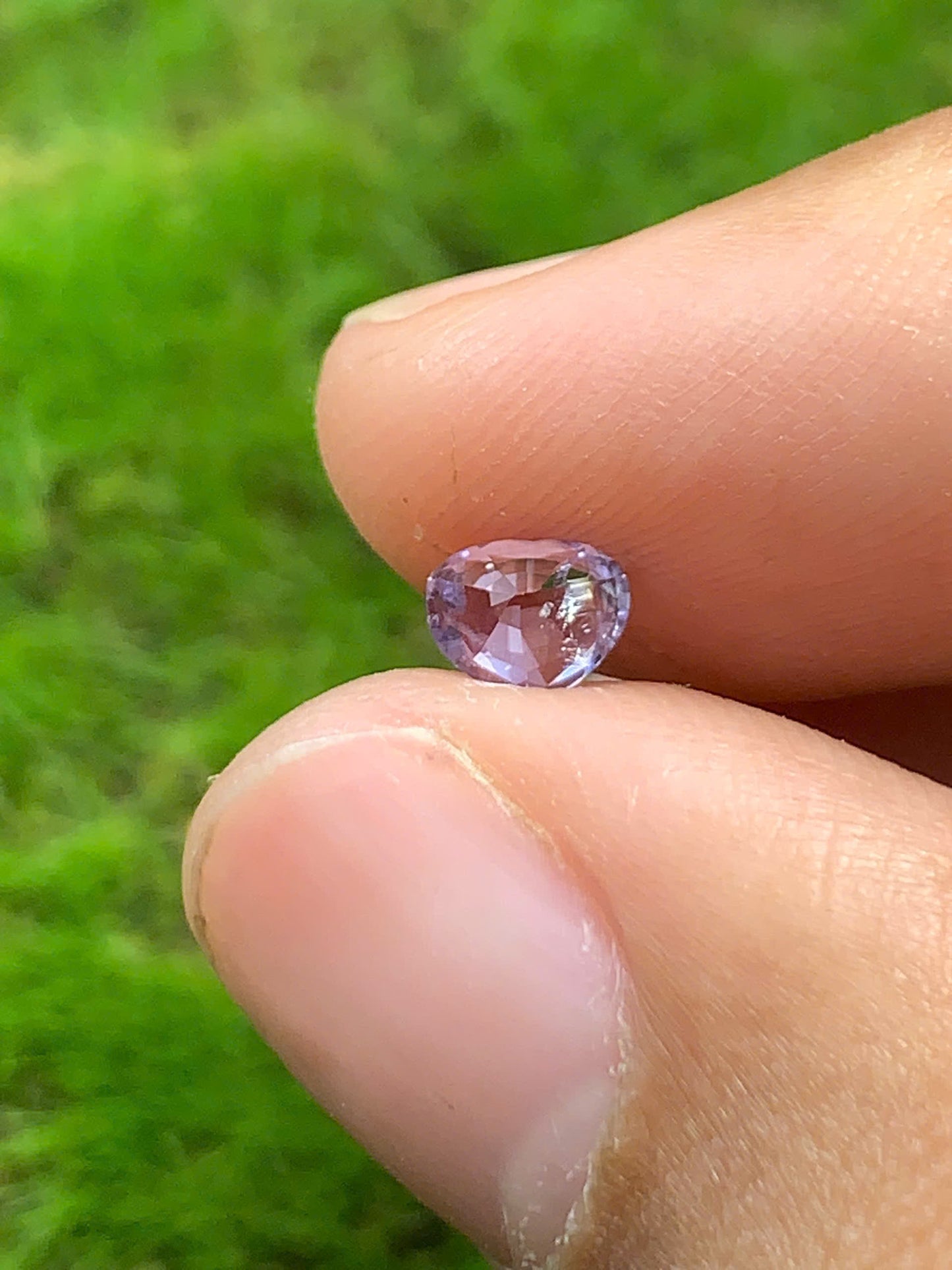 Natural Heart Spinel LucYen 0.35ct - 11092533
