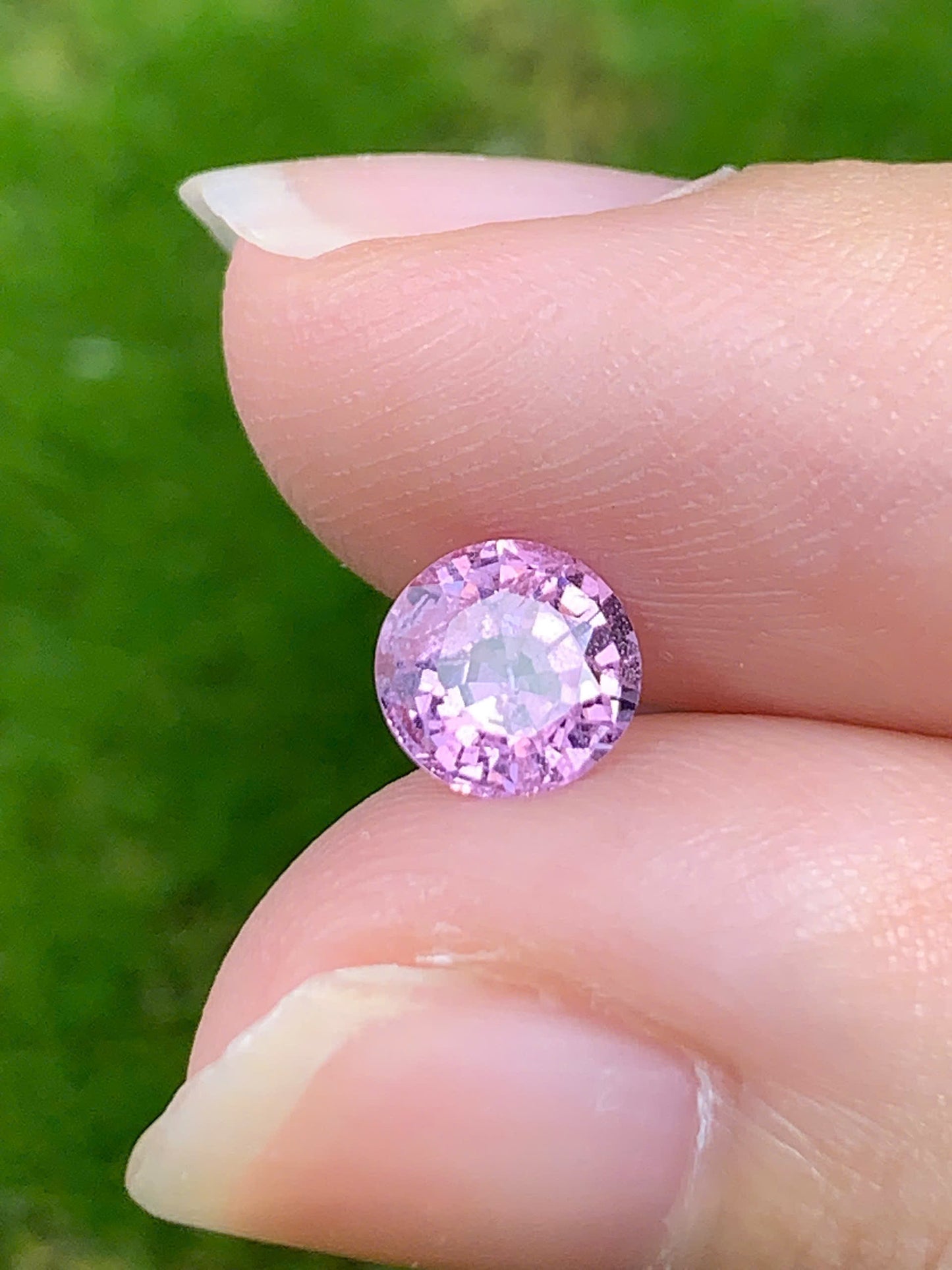Natural purple spinel LucYen 0.80ct - 12092512