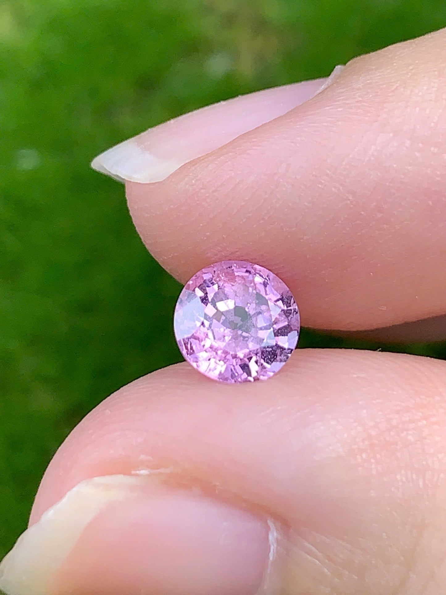 Natural purple spinel LucYen 0.80ct - 12092512