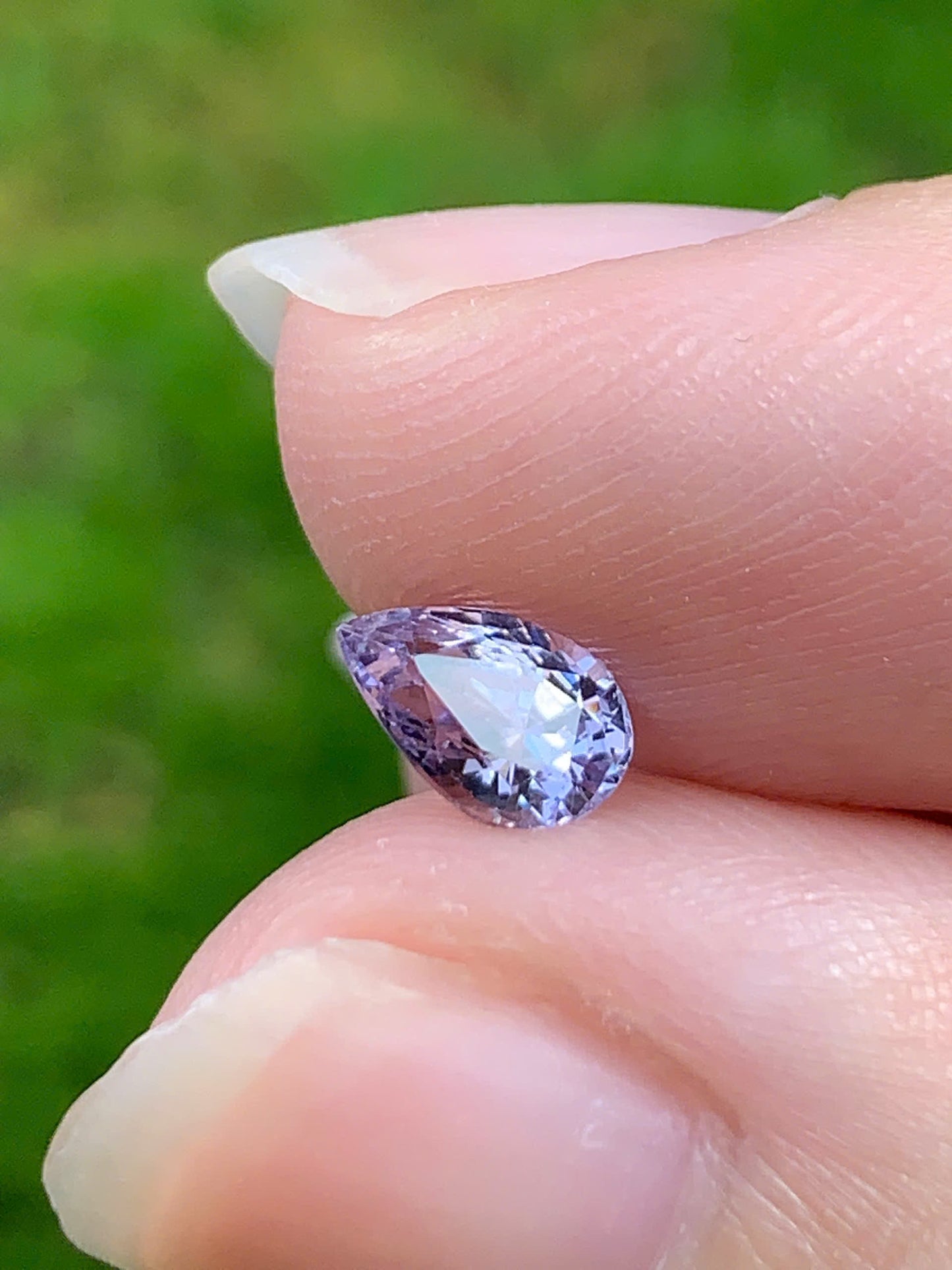 Natural Spinel LucYen 0.64ct - 13092505+