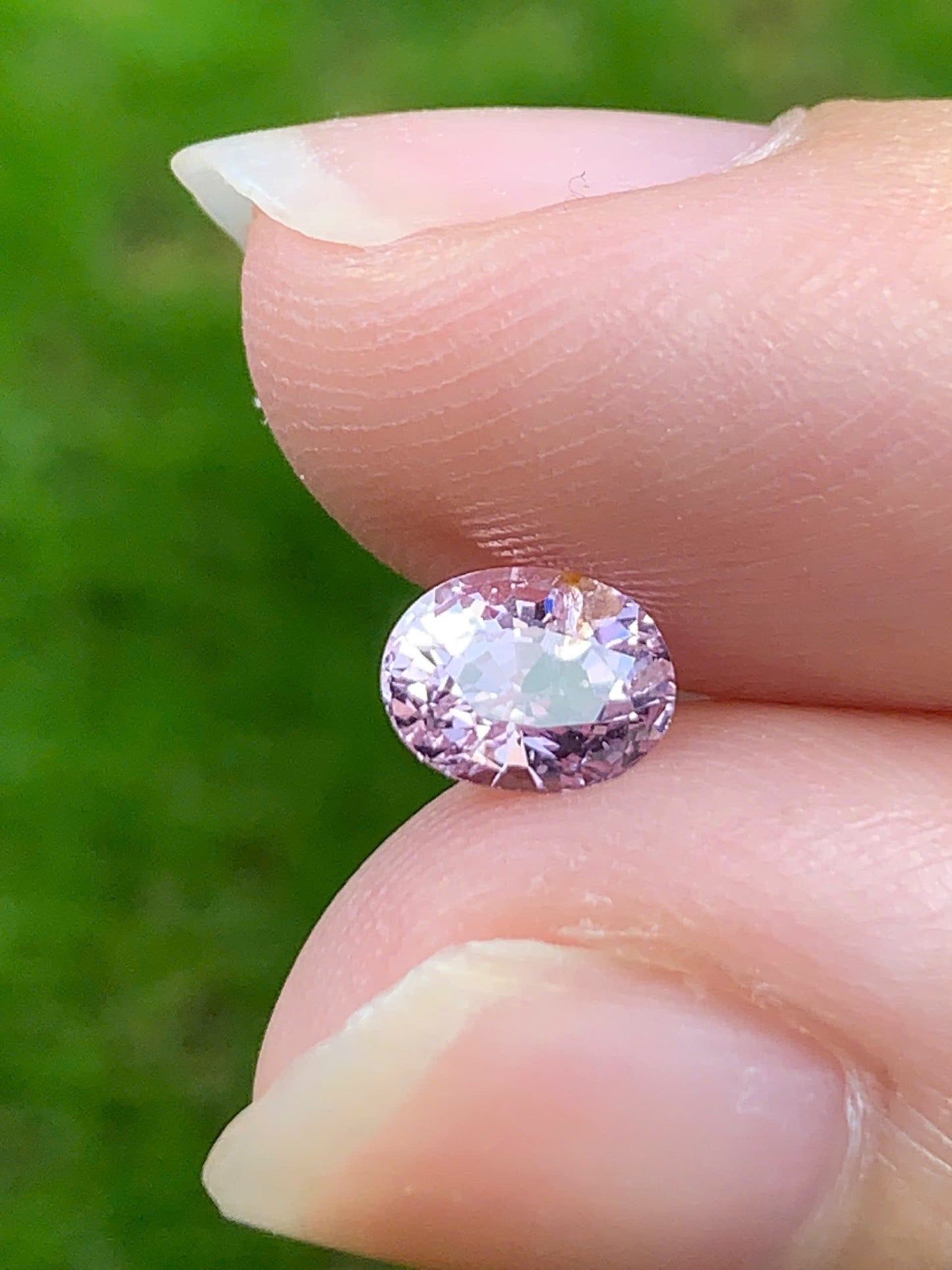 Natural pink spinel LucYen 0.76ct - 13092508