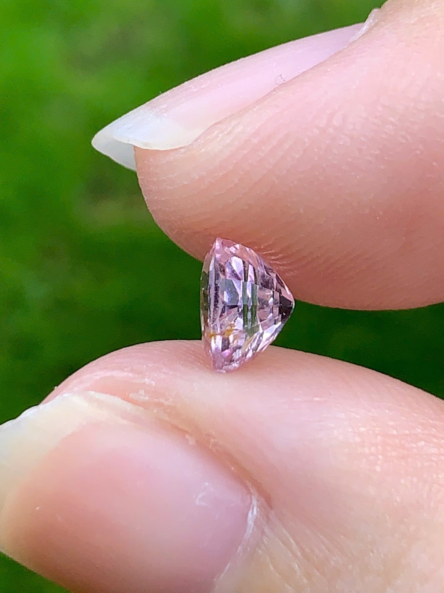 Natural pink spinel LucYen 0.76ct - 13092508