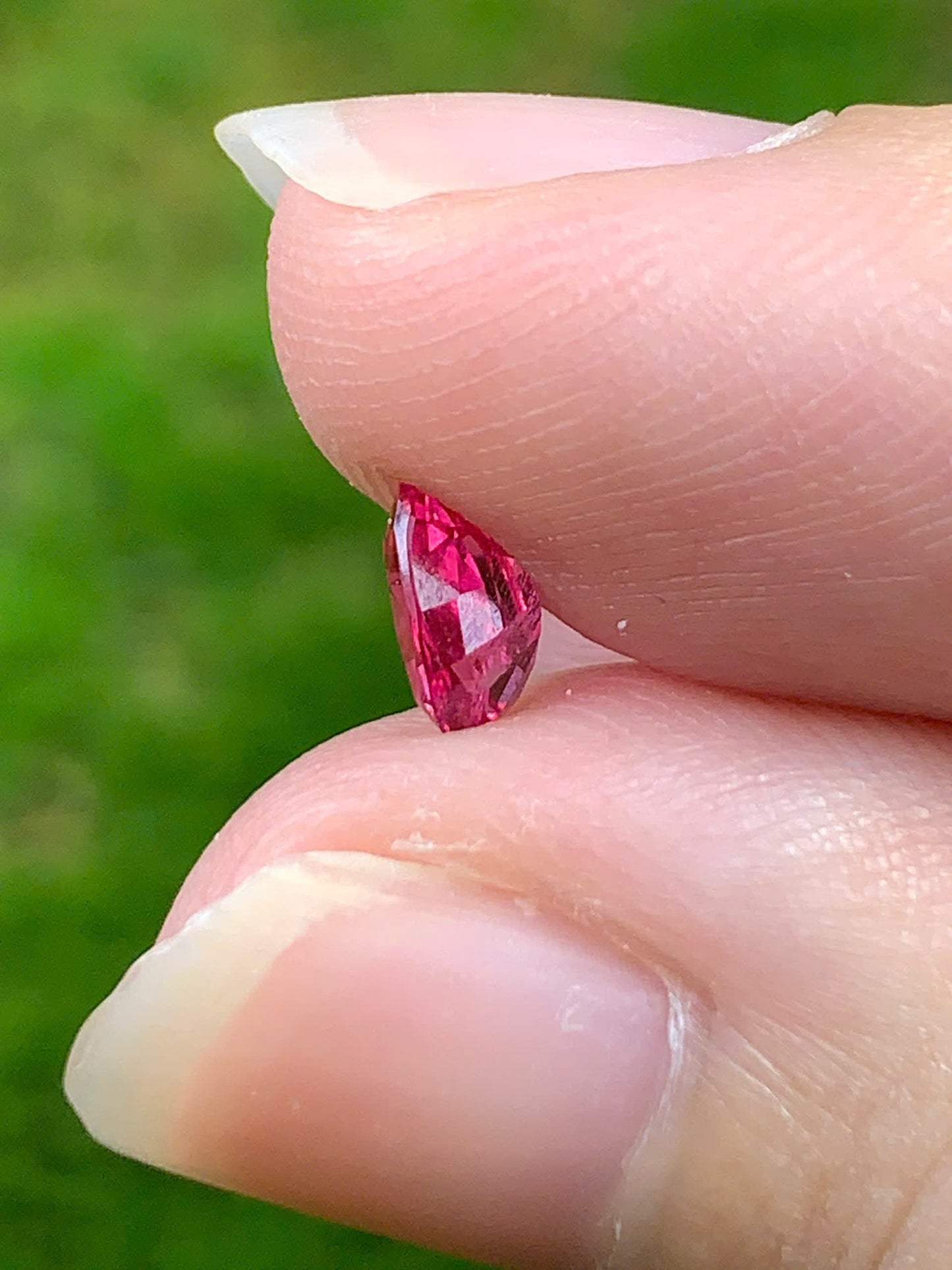 Natural Pinkish Red Spinel 0.55ct - 13092512