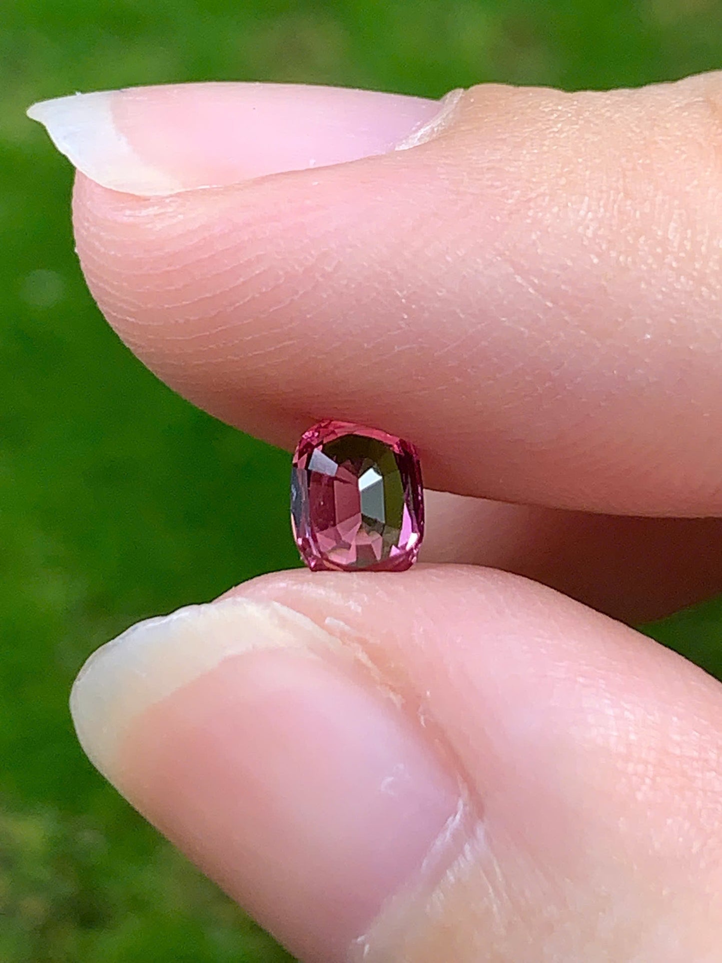 Natural Pinkish Red Spinel 0.47ct - 13092526