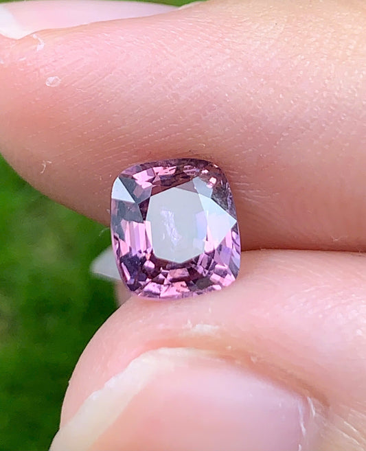 Natural Spinel VietNam 06092506