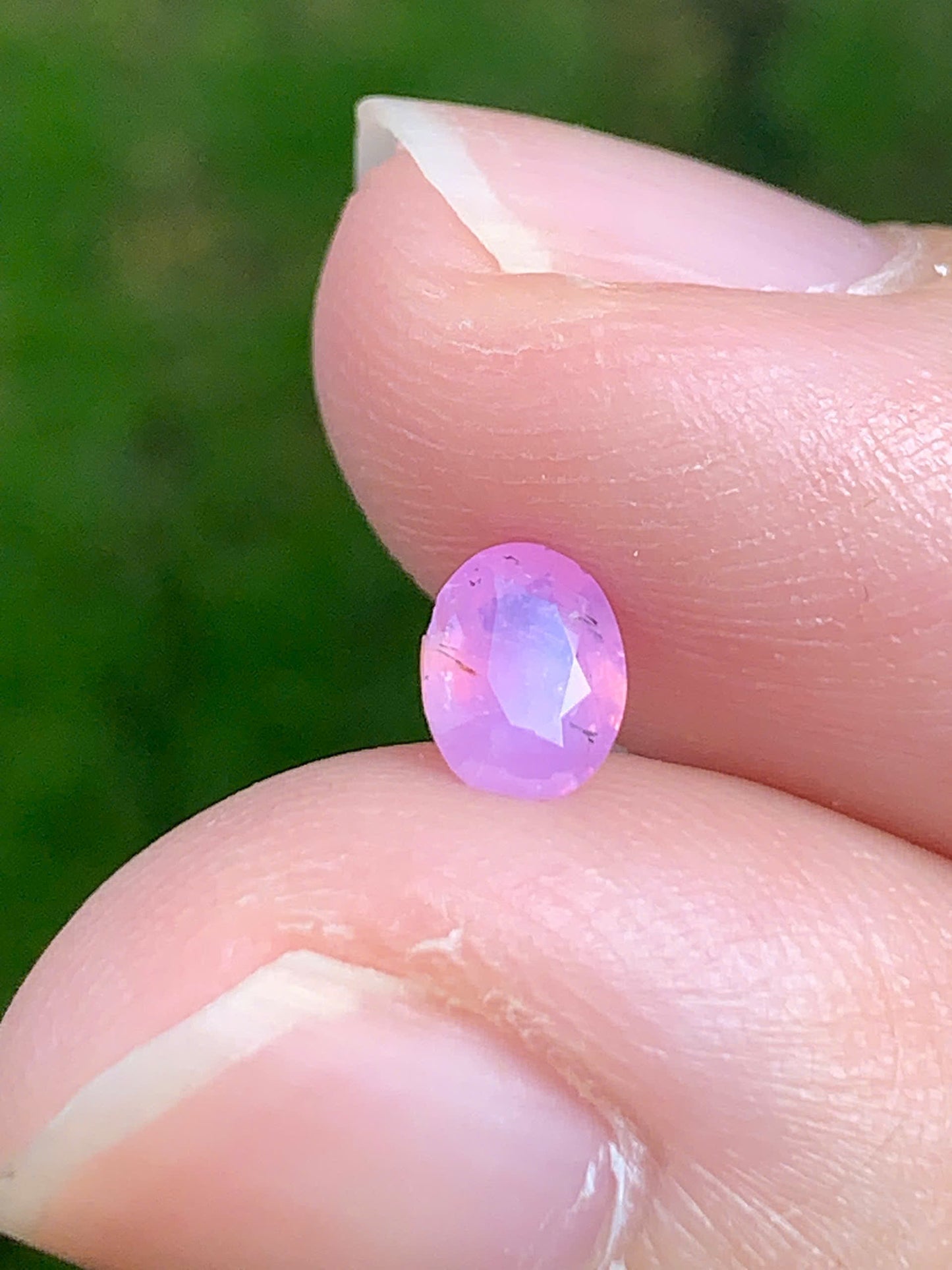 Natural Pink silky Sapphire LucYen 0.43ct _ 18092507