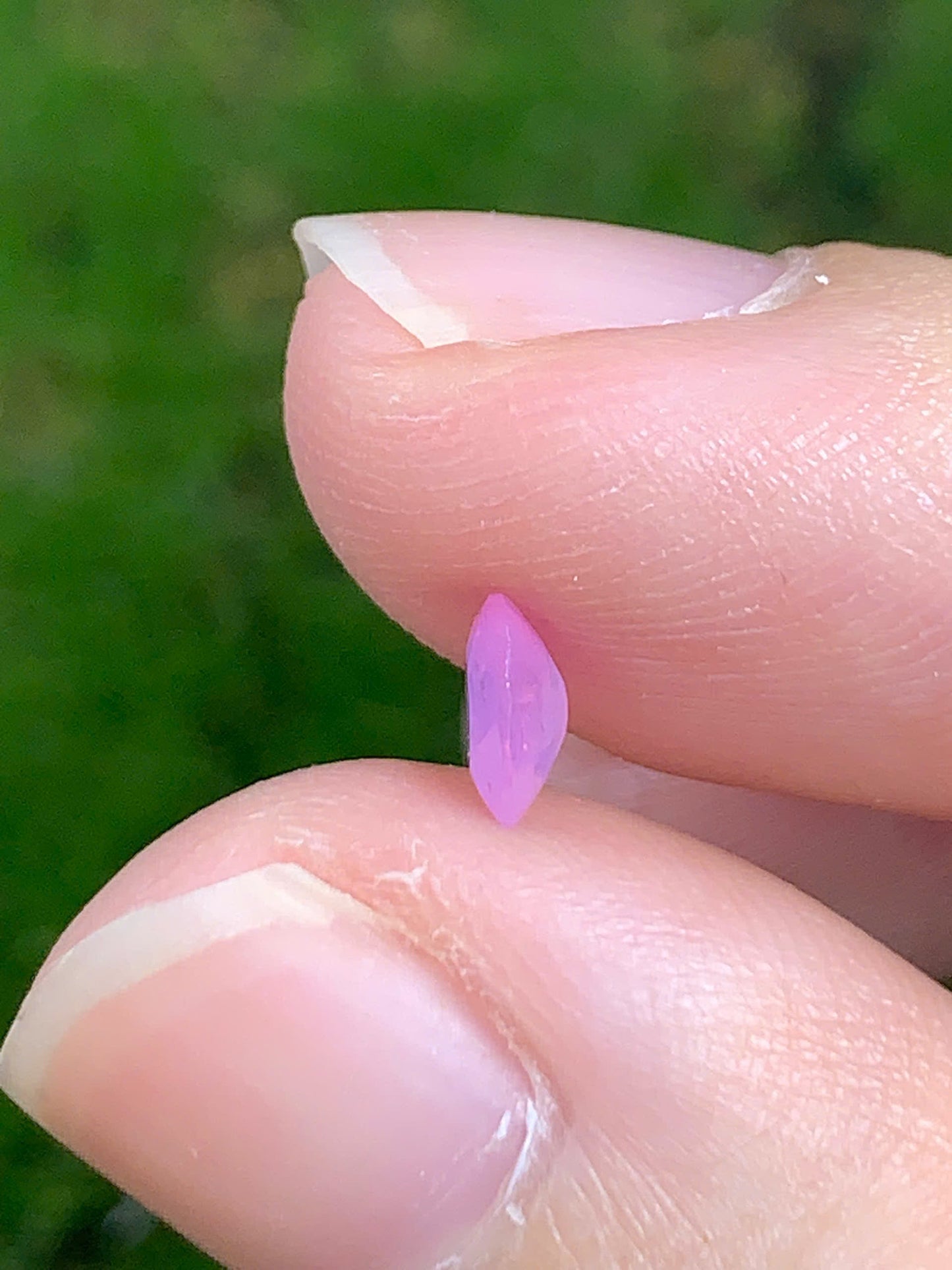 Natural Pink silky Sapphire LucYen 0.43ct _ 18092507