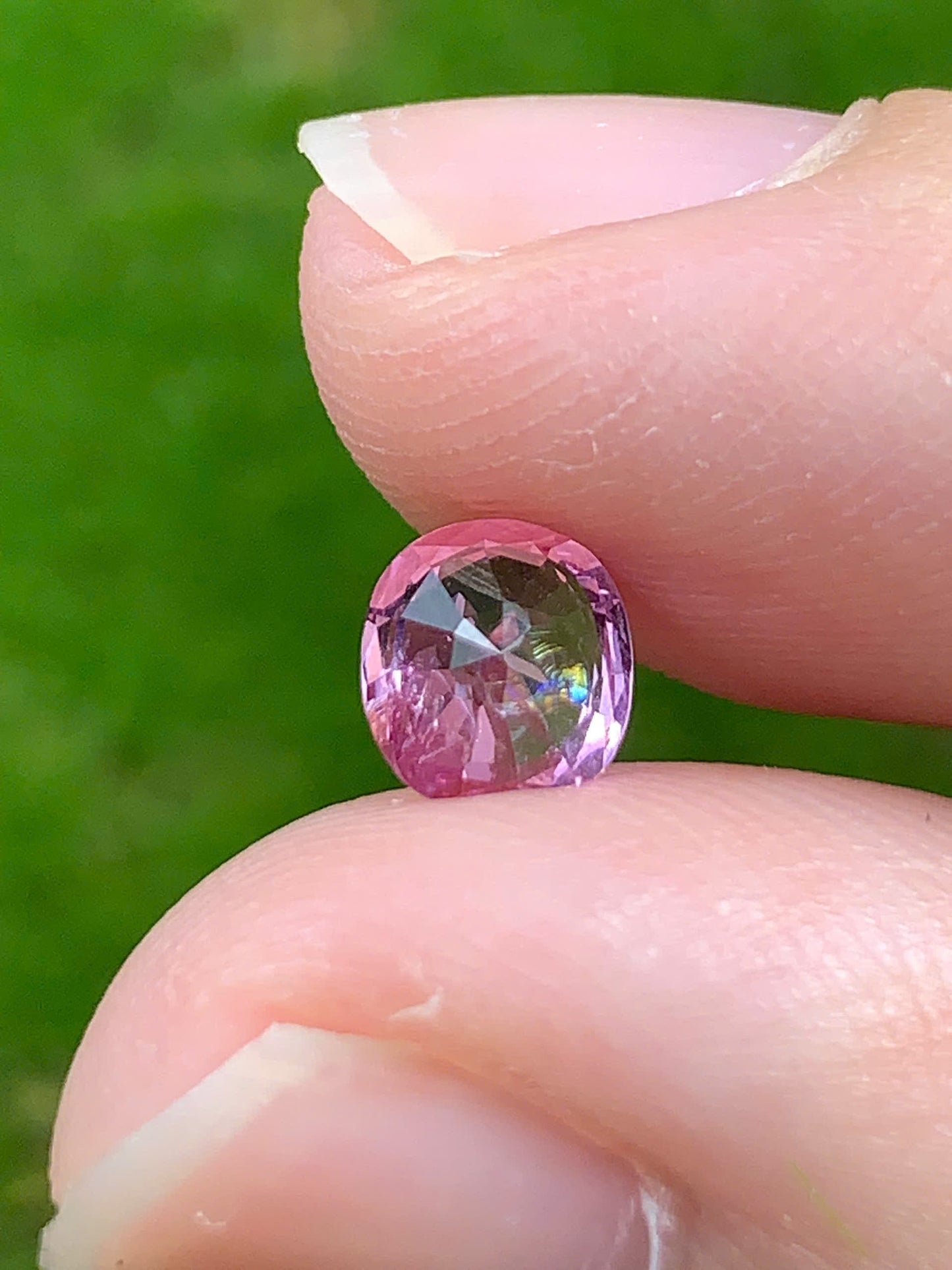 Natural pink Spinel LucYen 0.84ct - 18092517